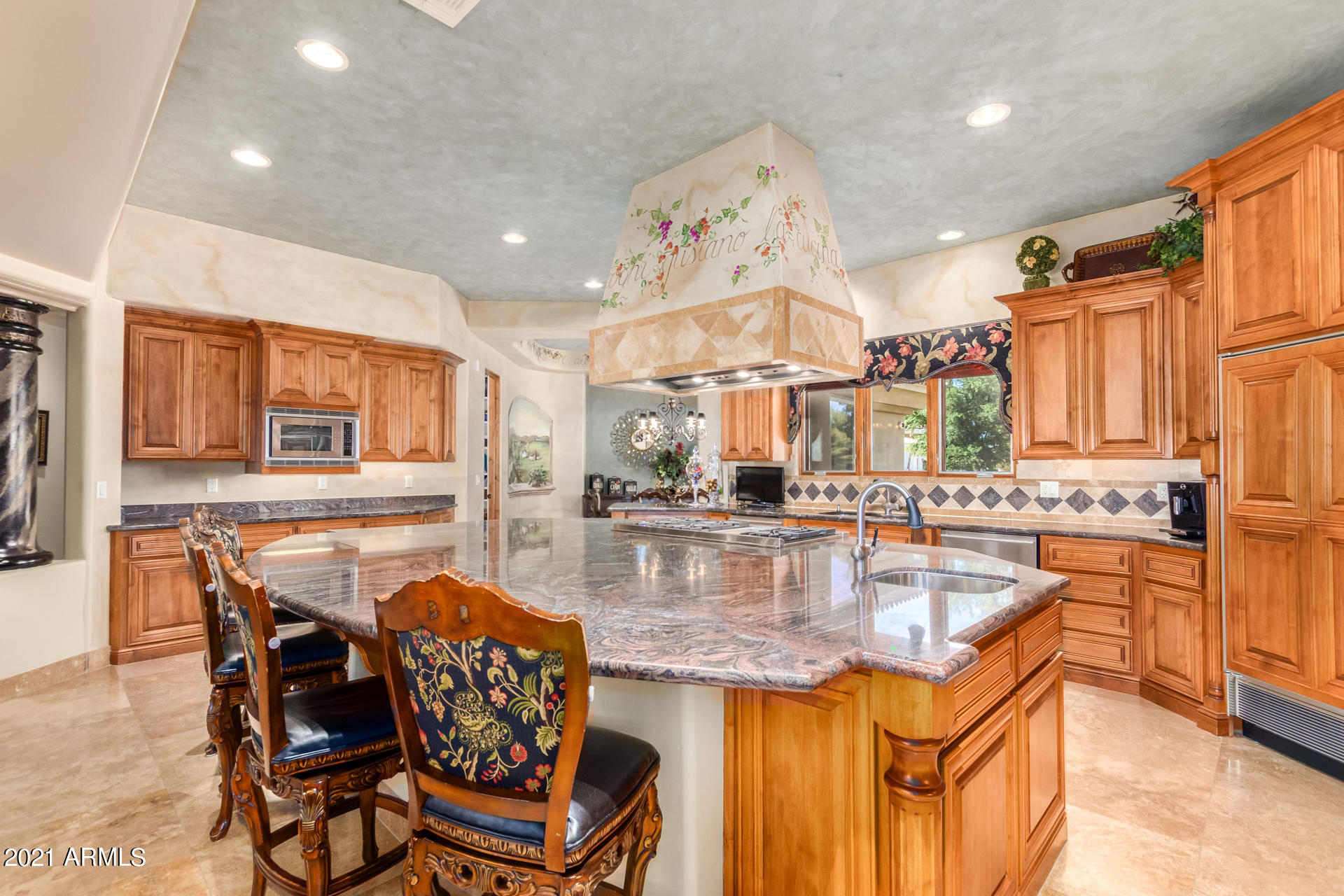 OAKWOOD HILLS ESTATES - Residential