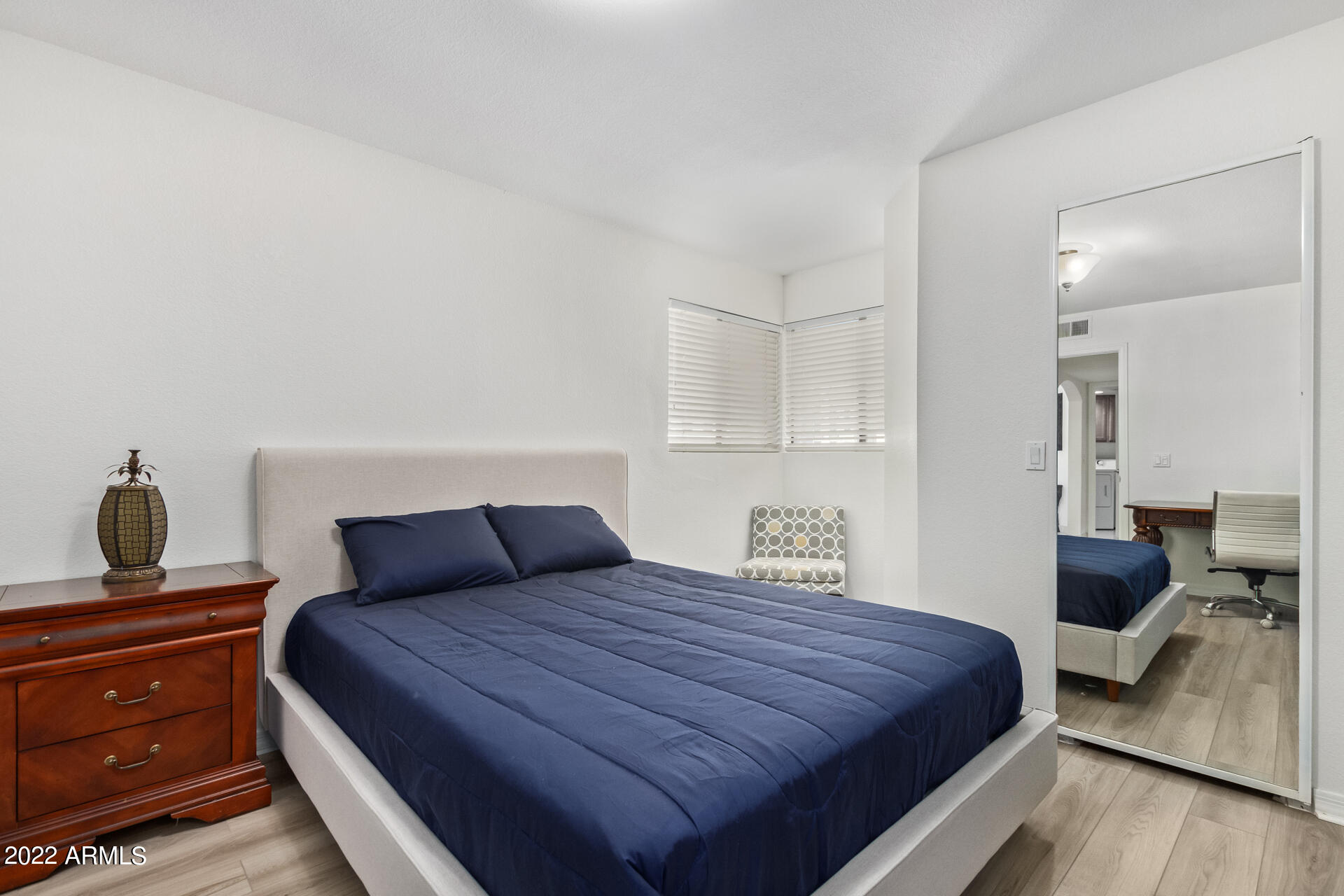 CAMELBACK FOUNTAINS CONDOMINIUMS - Residential Lease