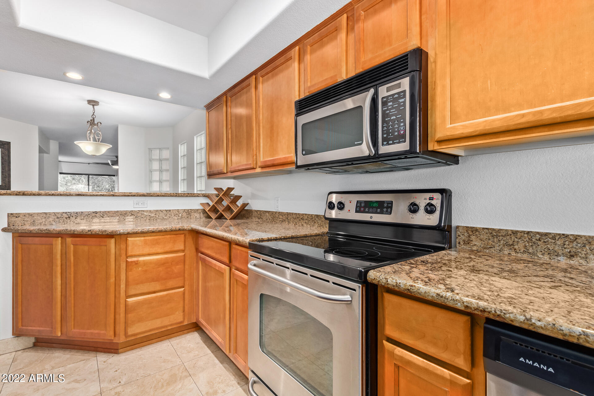 CAMELBACK FOUNTAINS CONDOMINIUMS - Residential Lease