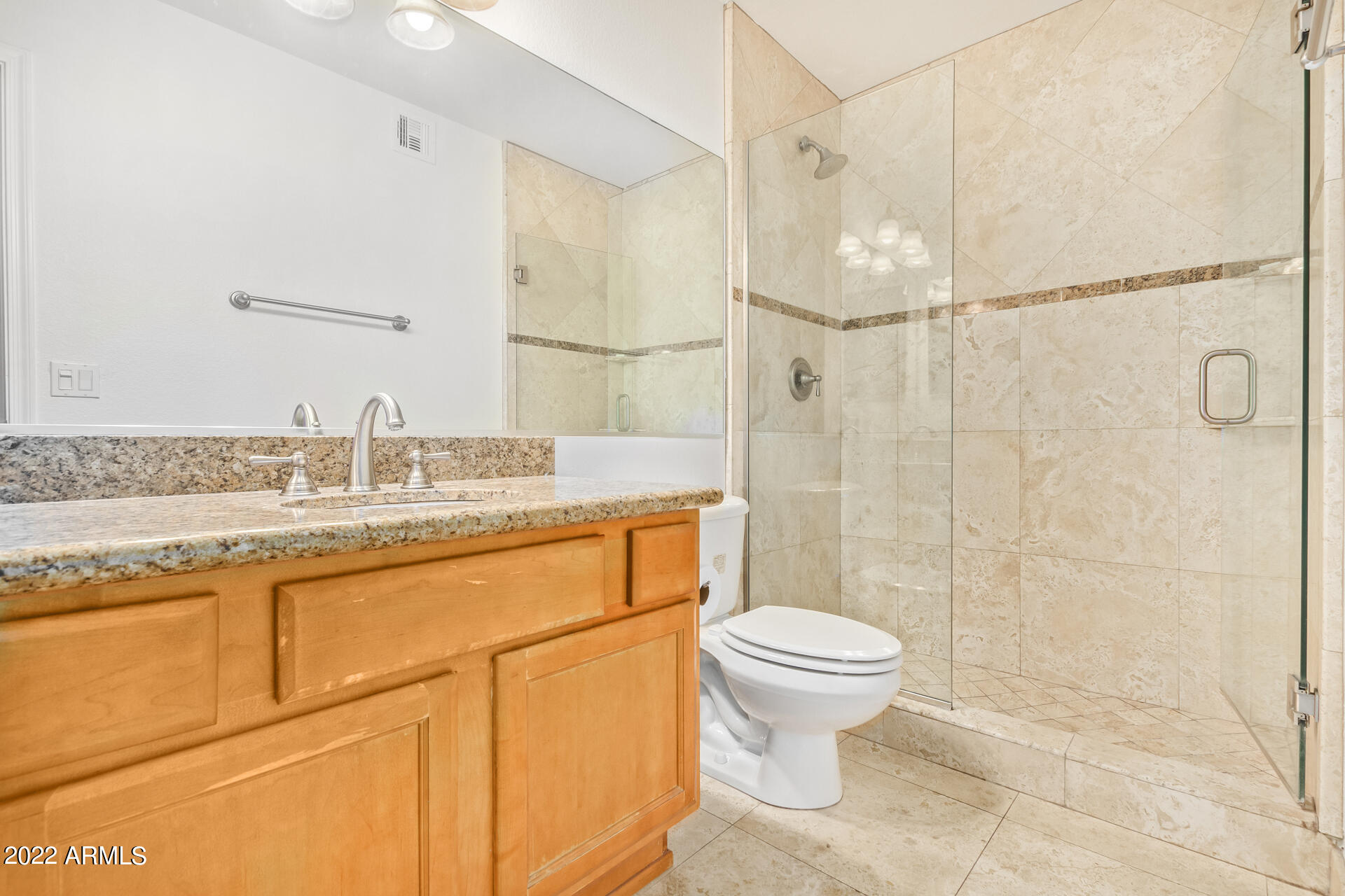 CAMELBACK FOUNTAINS CONDOMINIUMS - Residential Lease