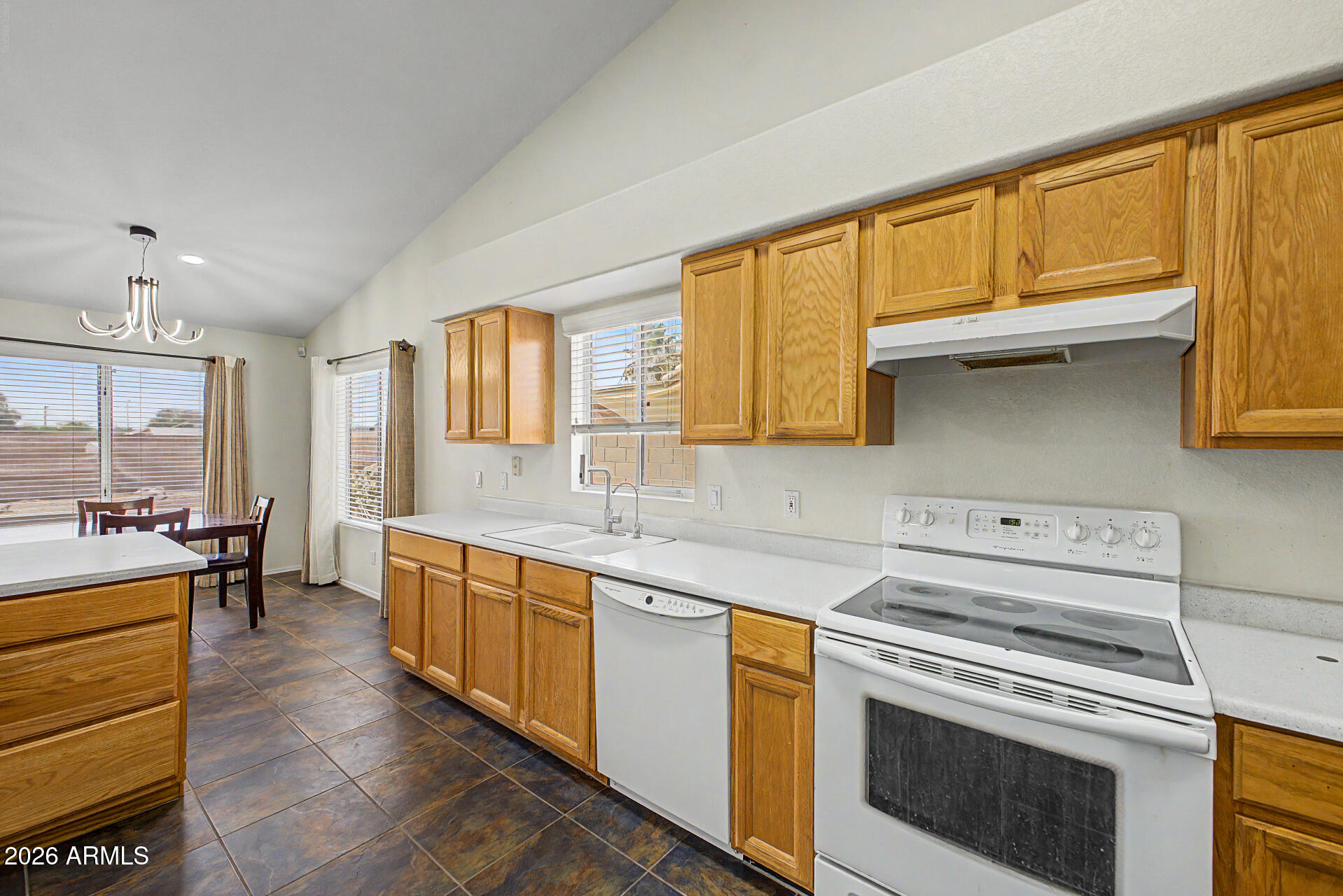 PARADISE COVE - Residential