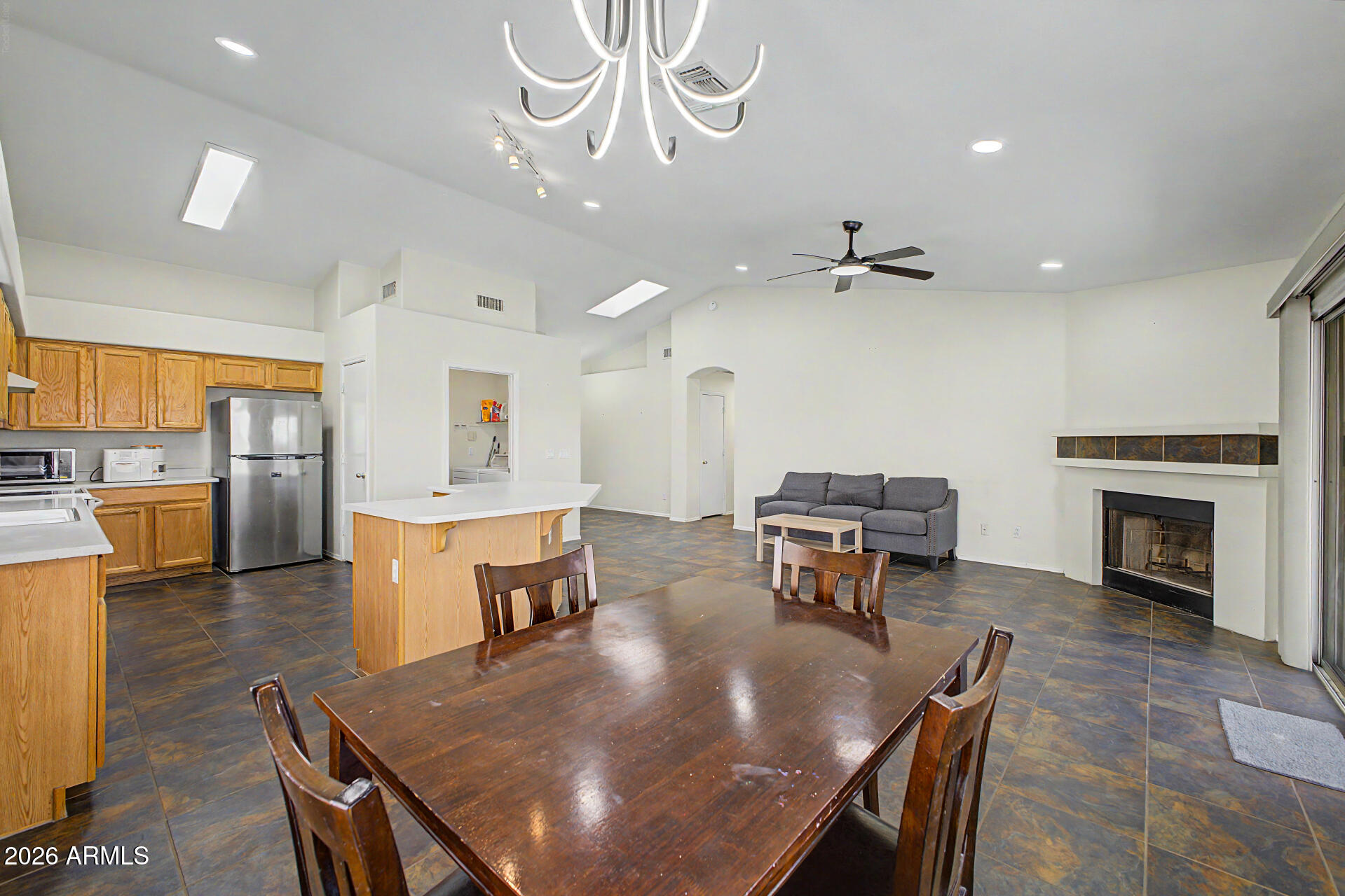 PARADISE COVE - Residential