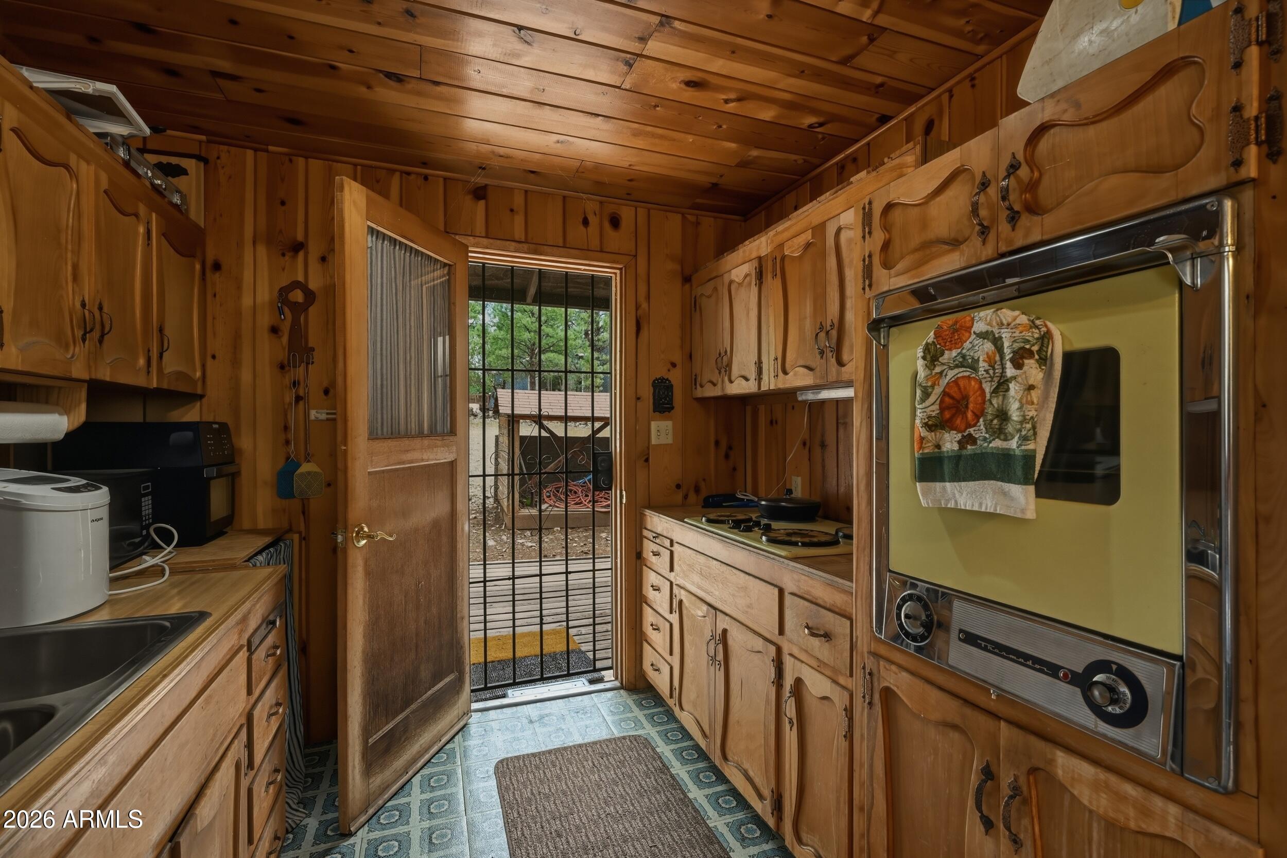 CLEAR CREEK PINES 5 - Residential