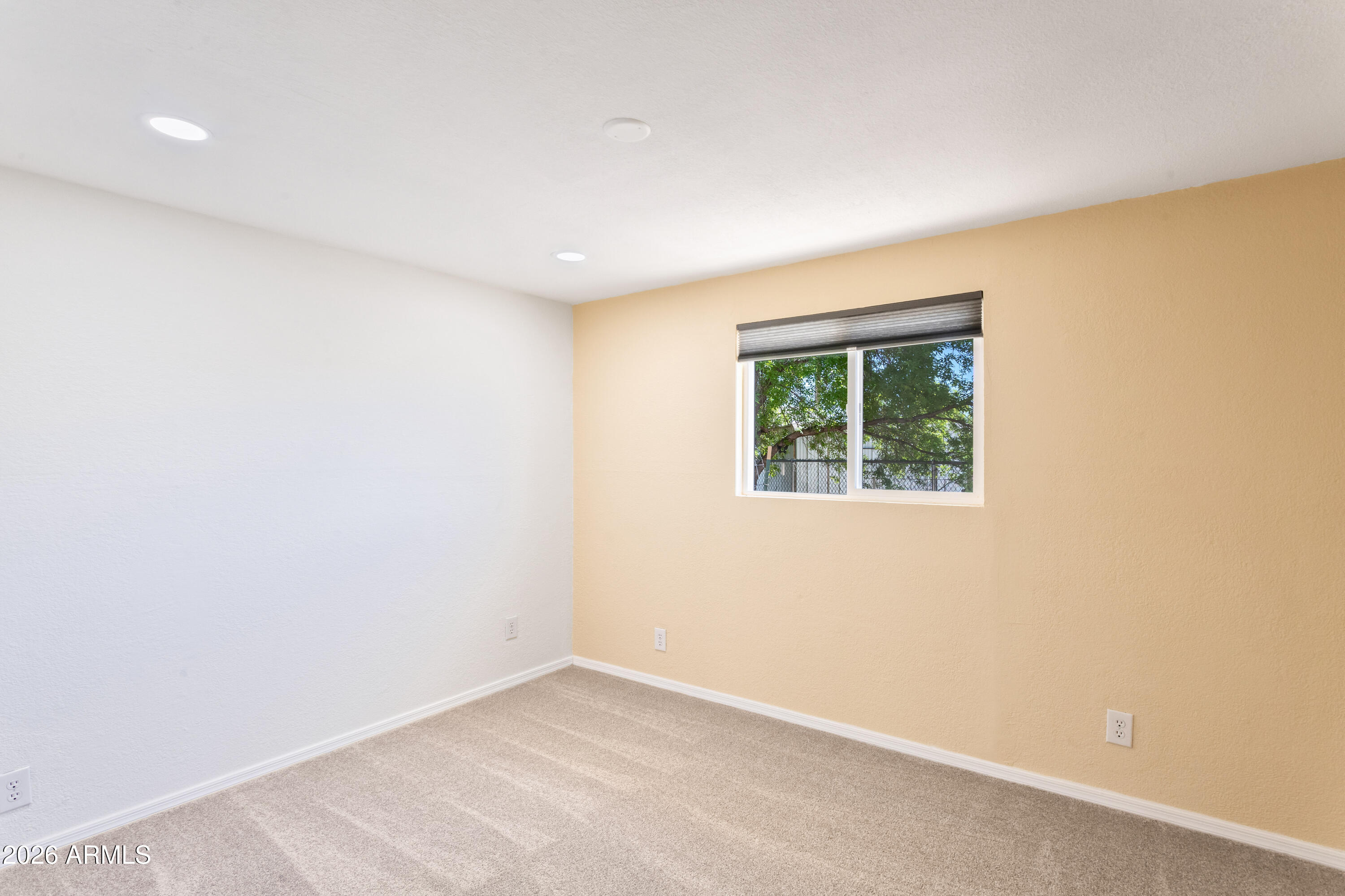 HODGINS ACRES - Residential