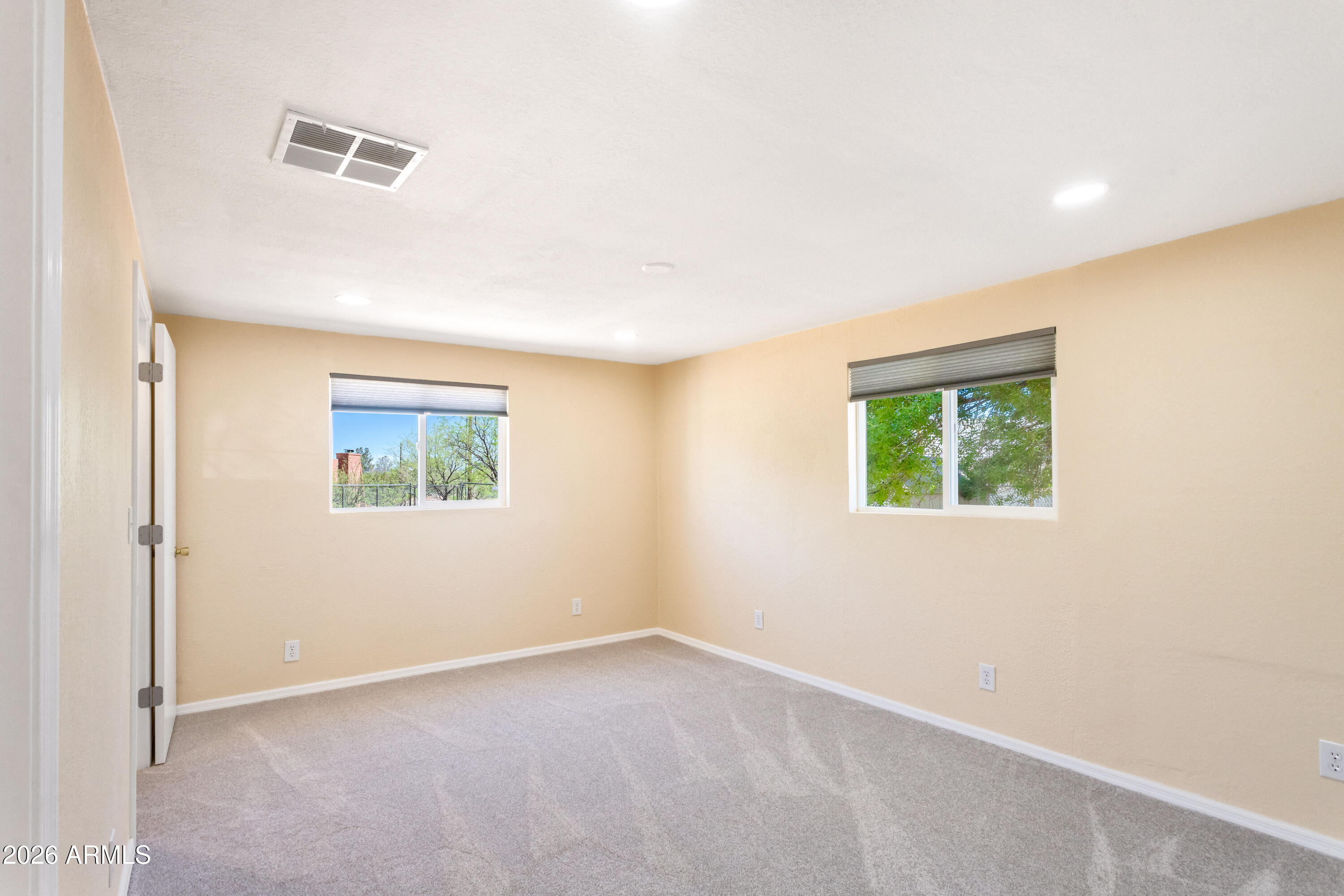 HODGINS ACRES - Residential