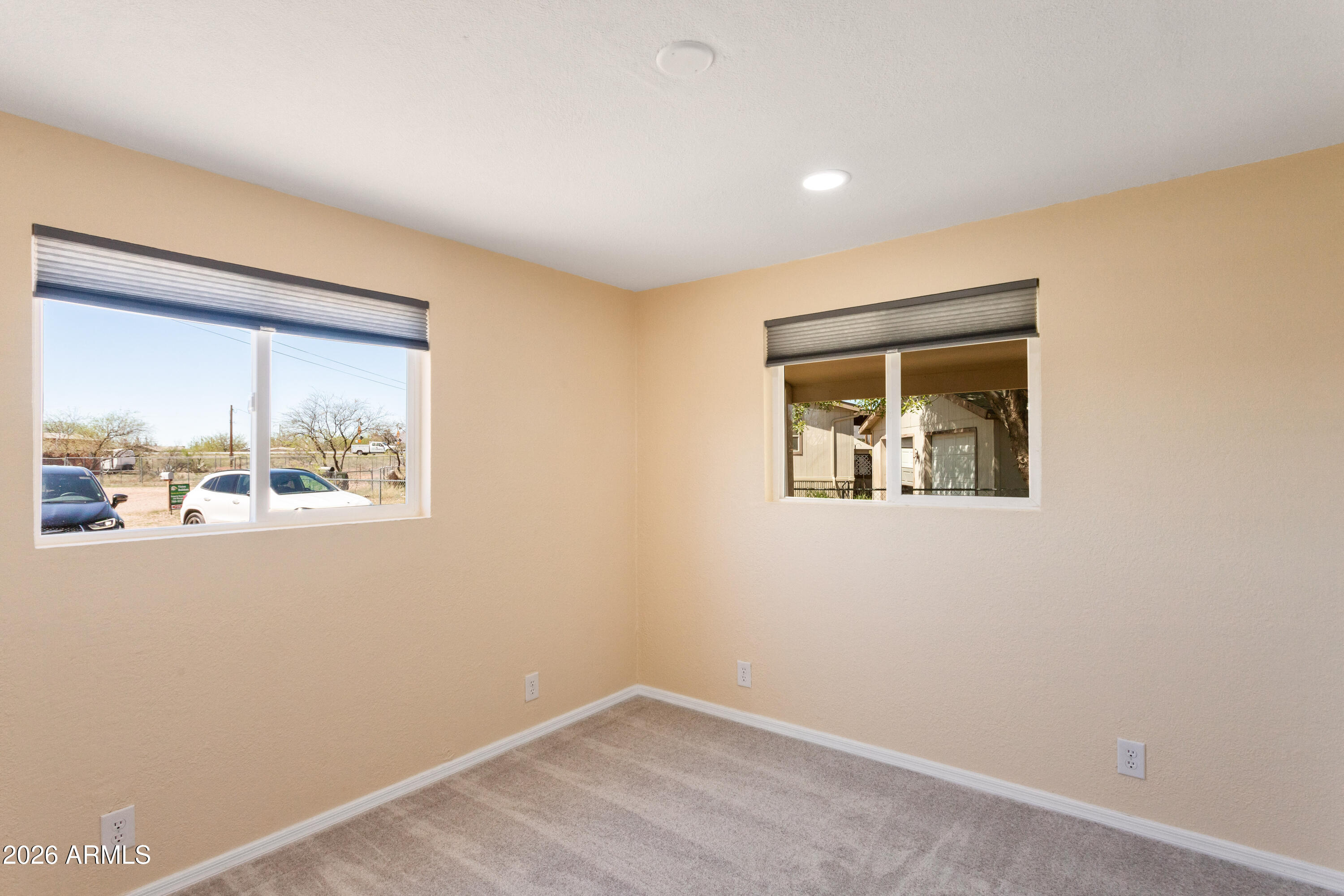 HODGINS ACRES - Residential