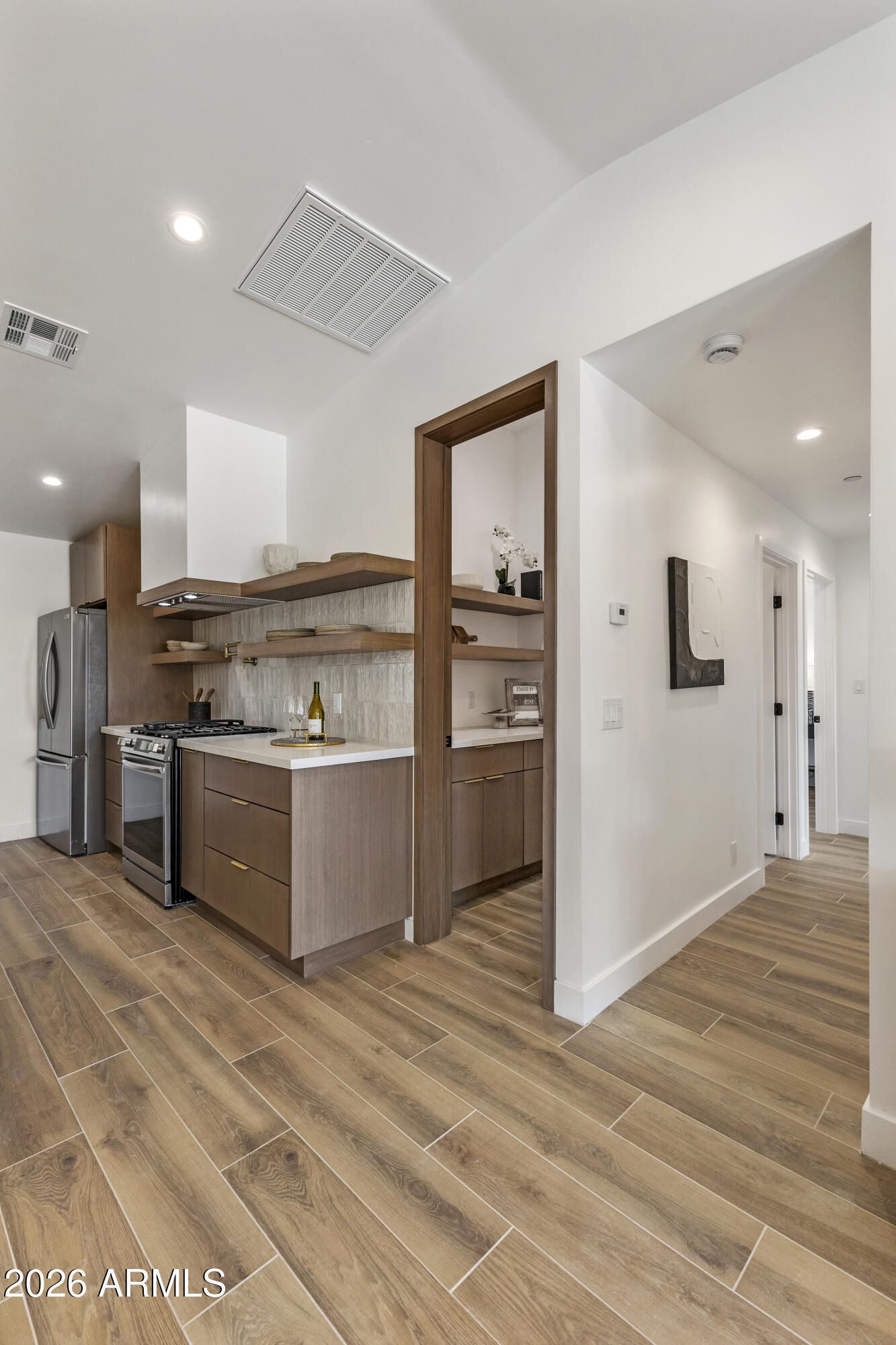 PARKCREST - Residential Lease