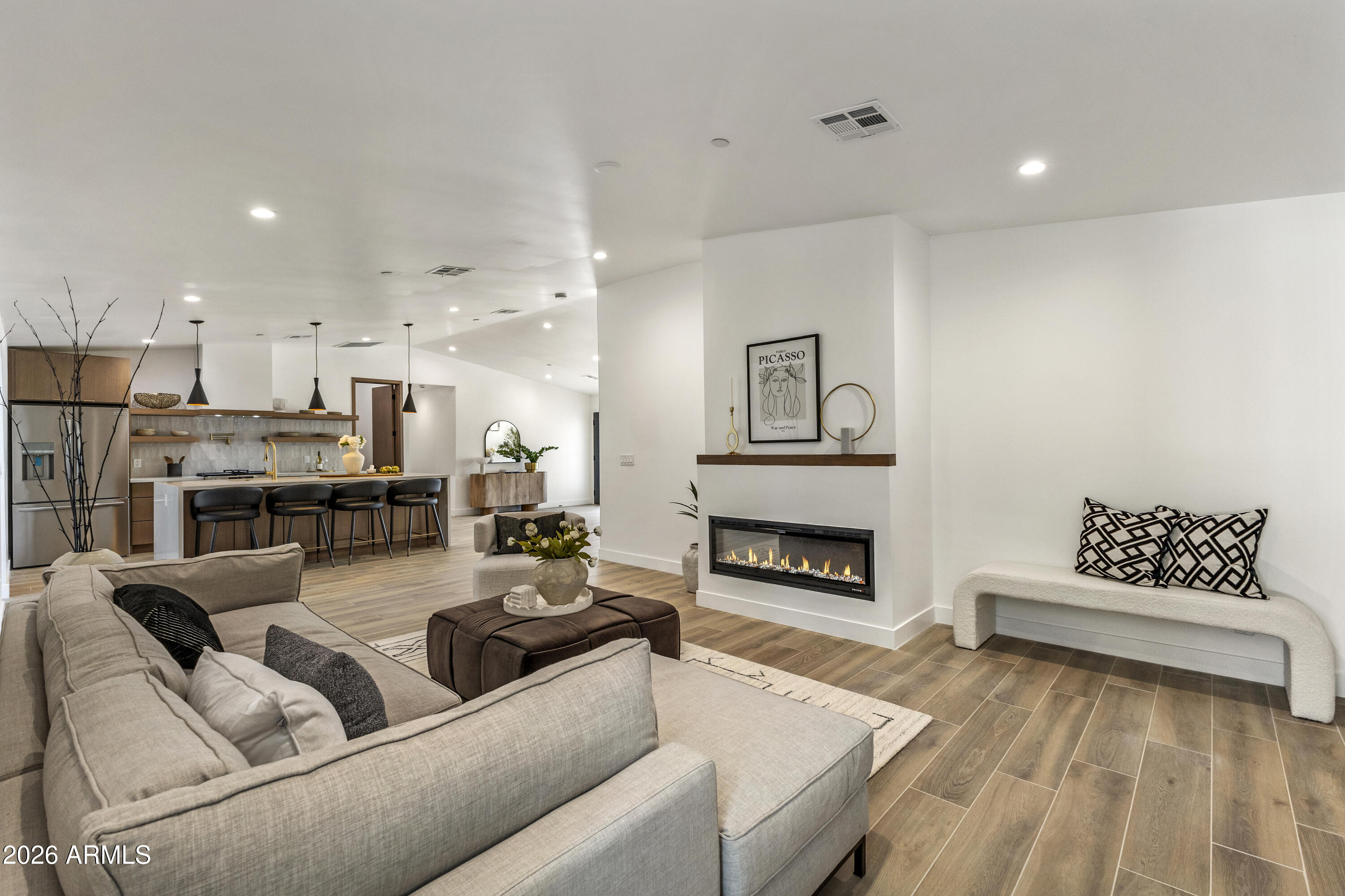 PARKCREST - Residential Lease
