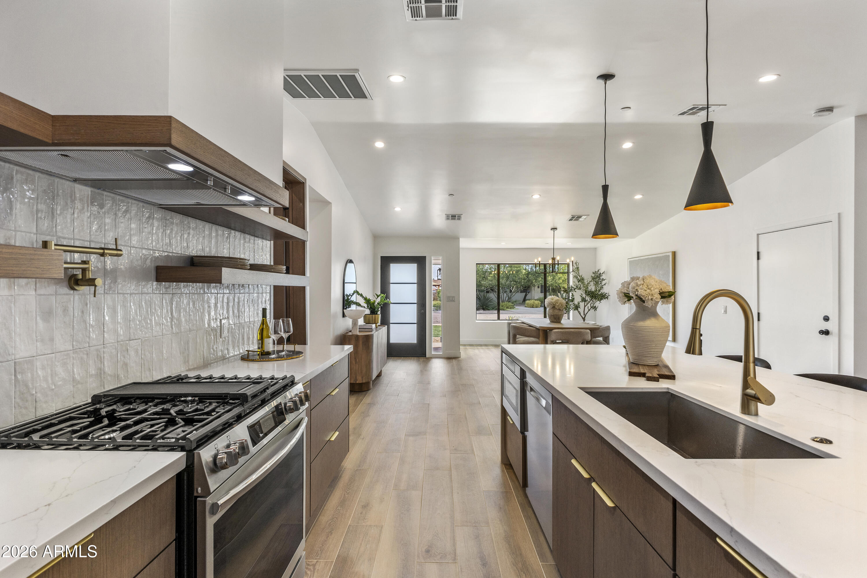 PARKCREST - Residential Lease
