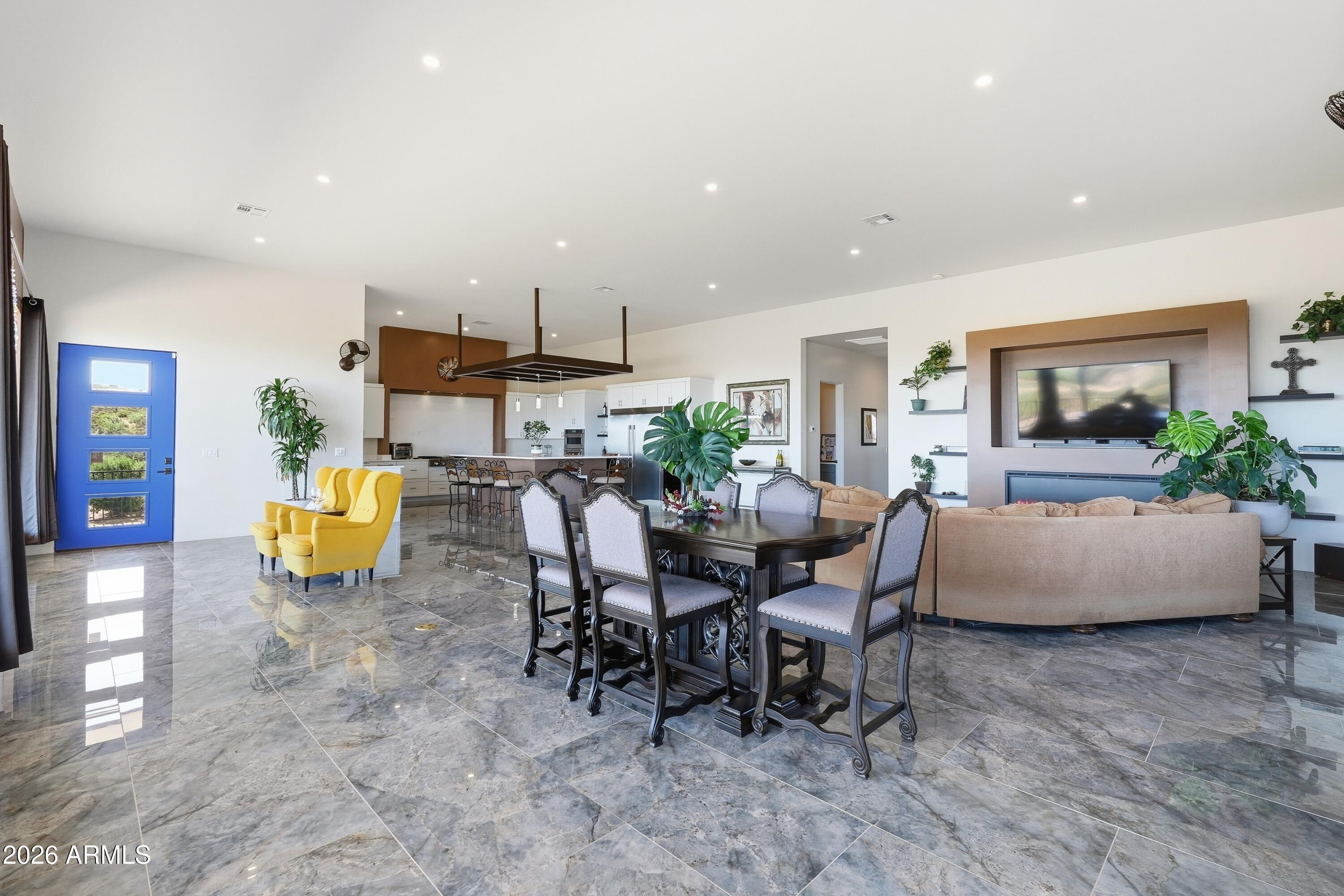 TONTO HILLS - Residential
