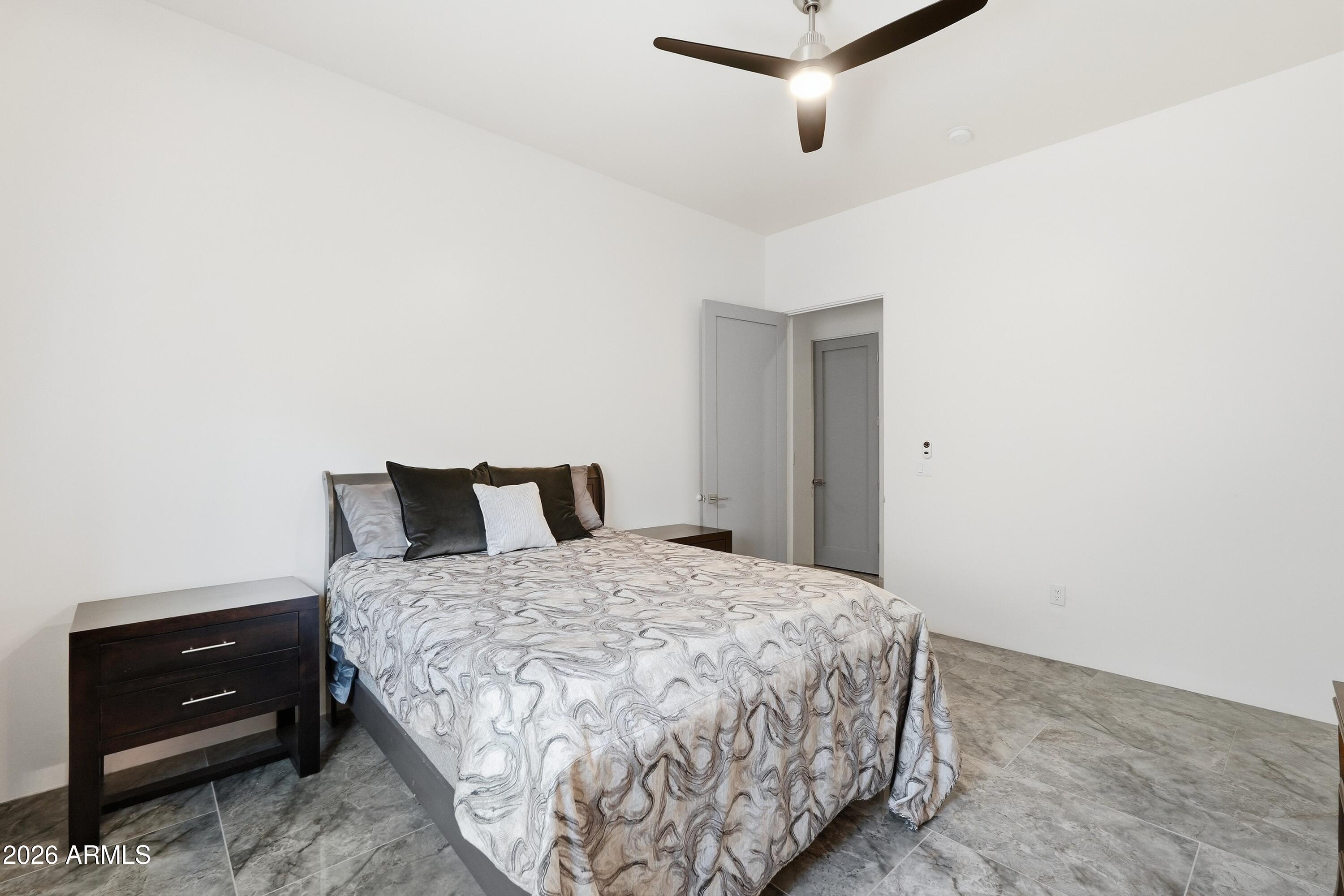 TONTO HILLS - Residential