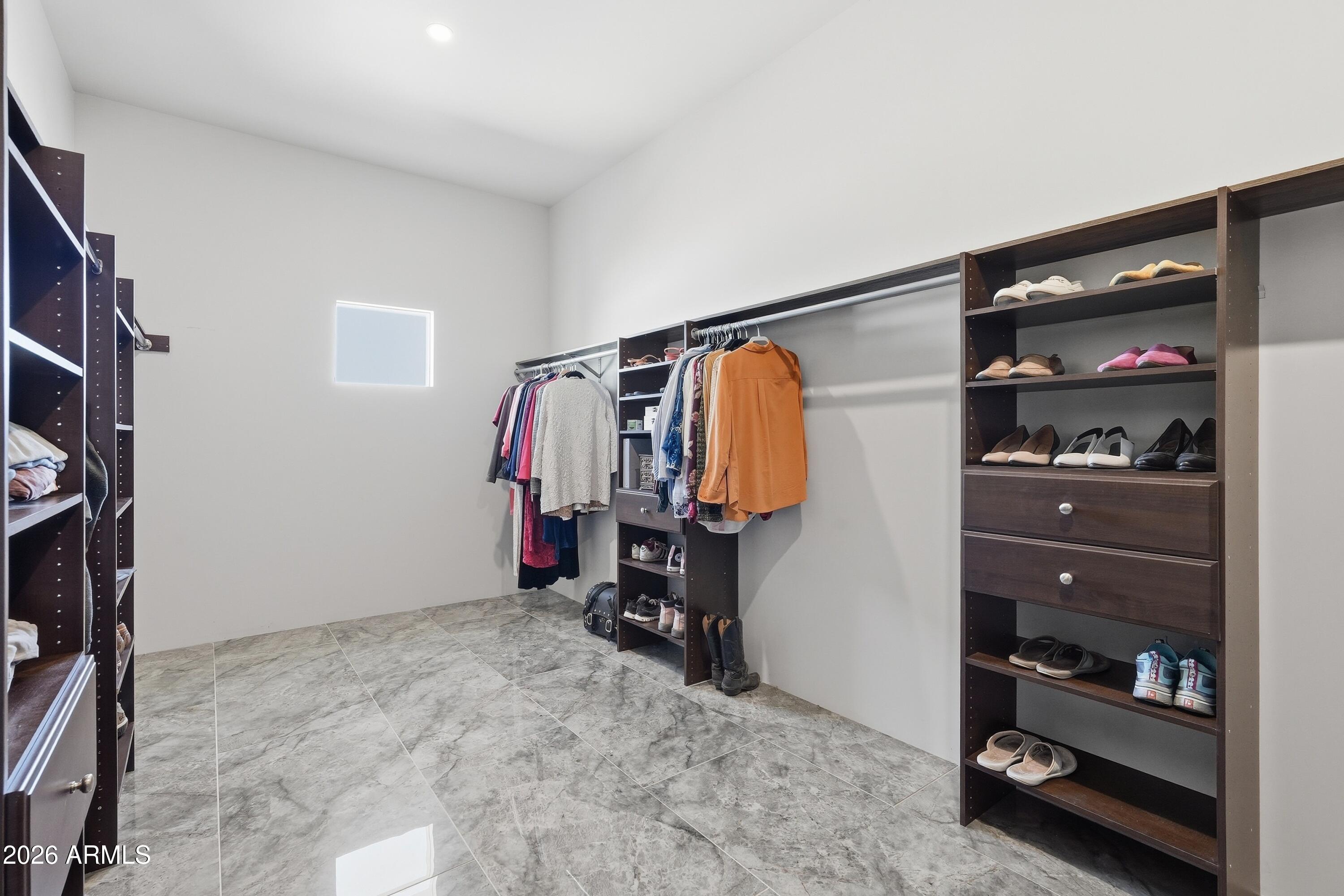 TONTO HILLS - Residential