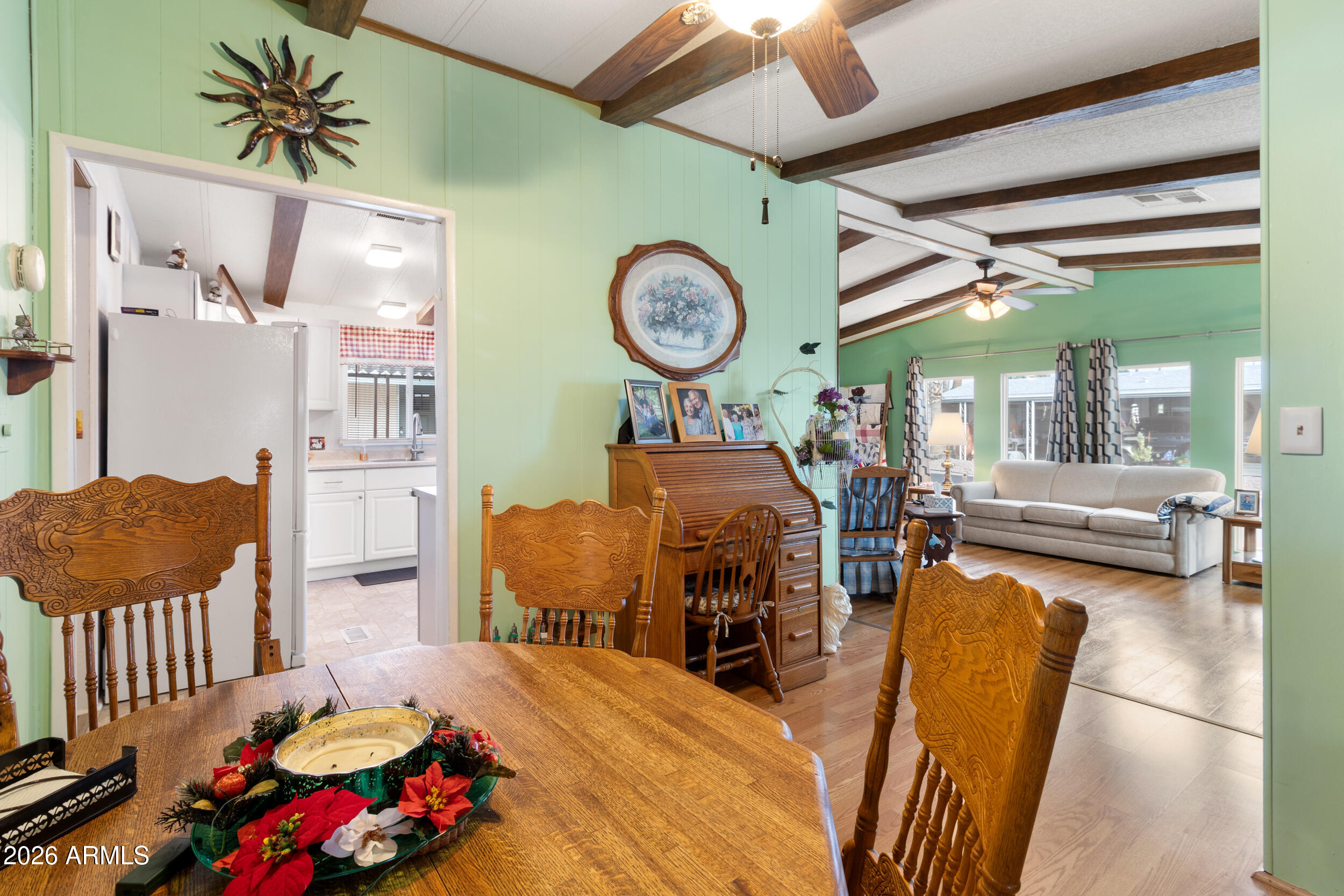 HOLIDAY PALMS 55+ COMMUNITY - Residential