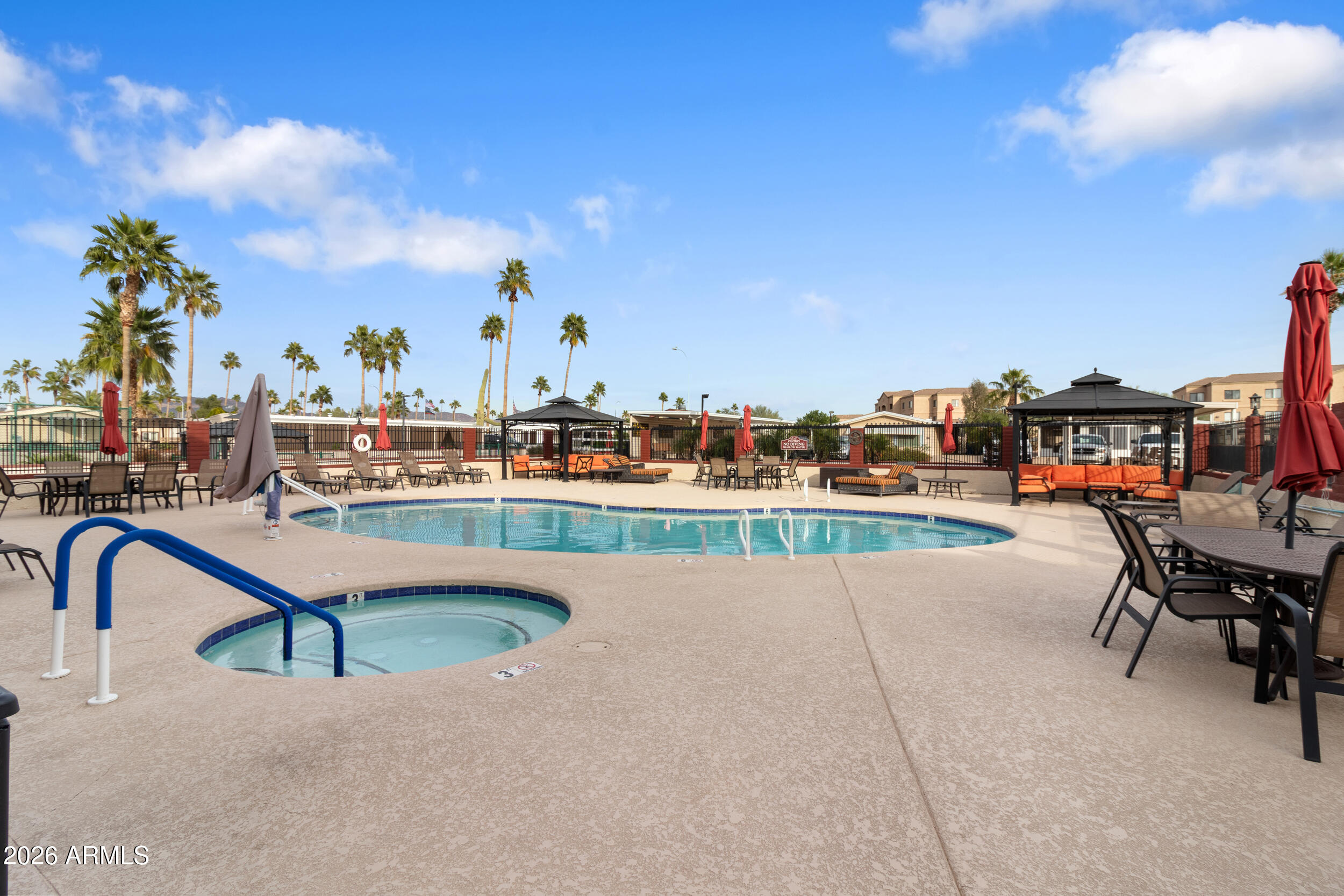 HOLIDAY PALMS 55+ COMMUNITY - Residential