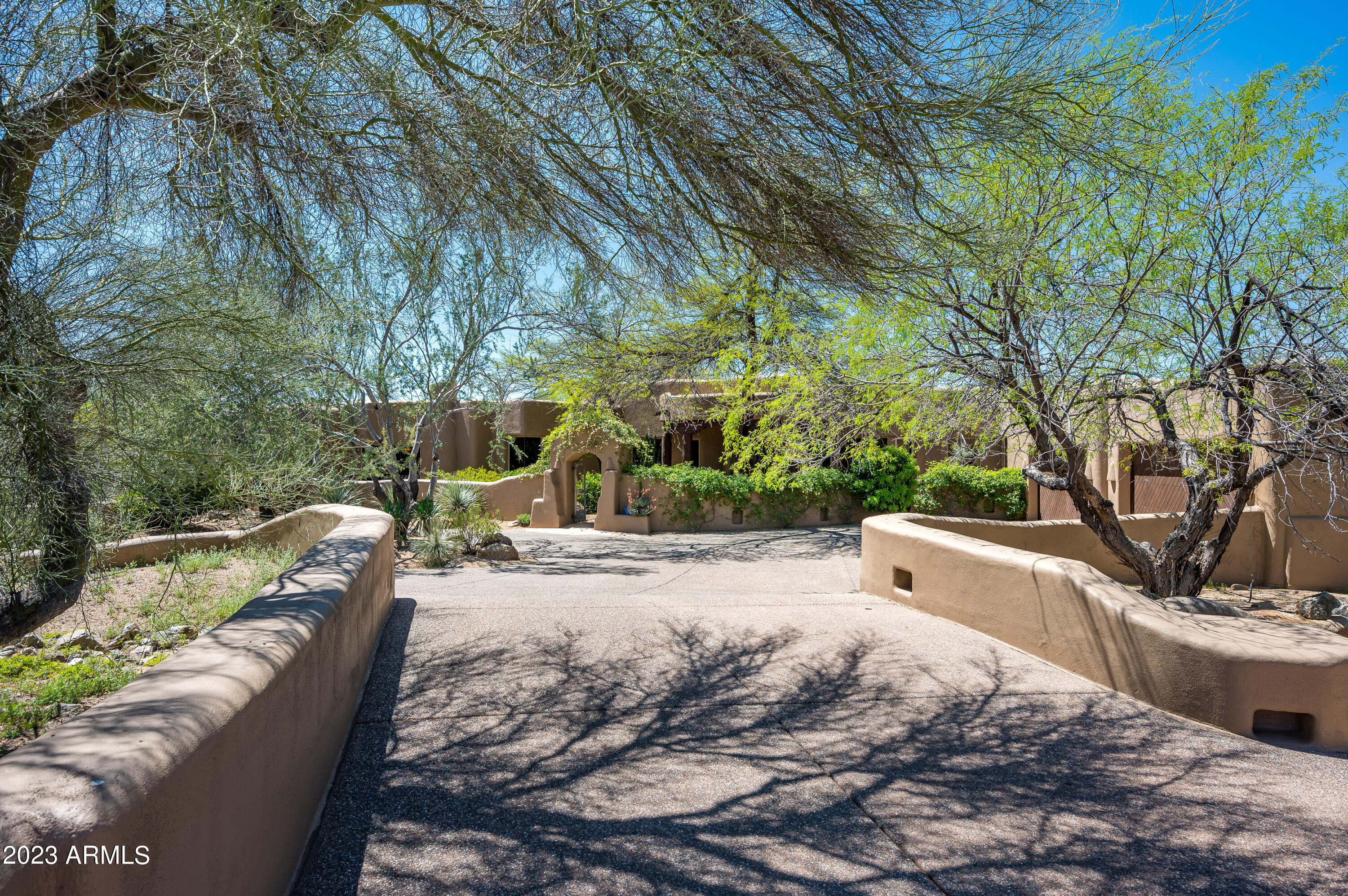 DESERT MOUNTAIN - Residential