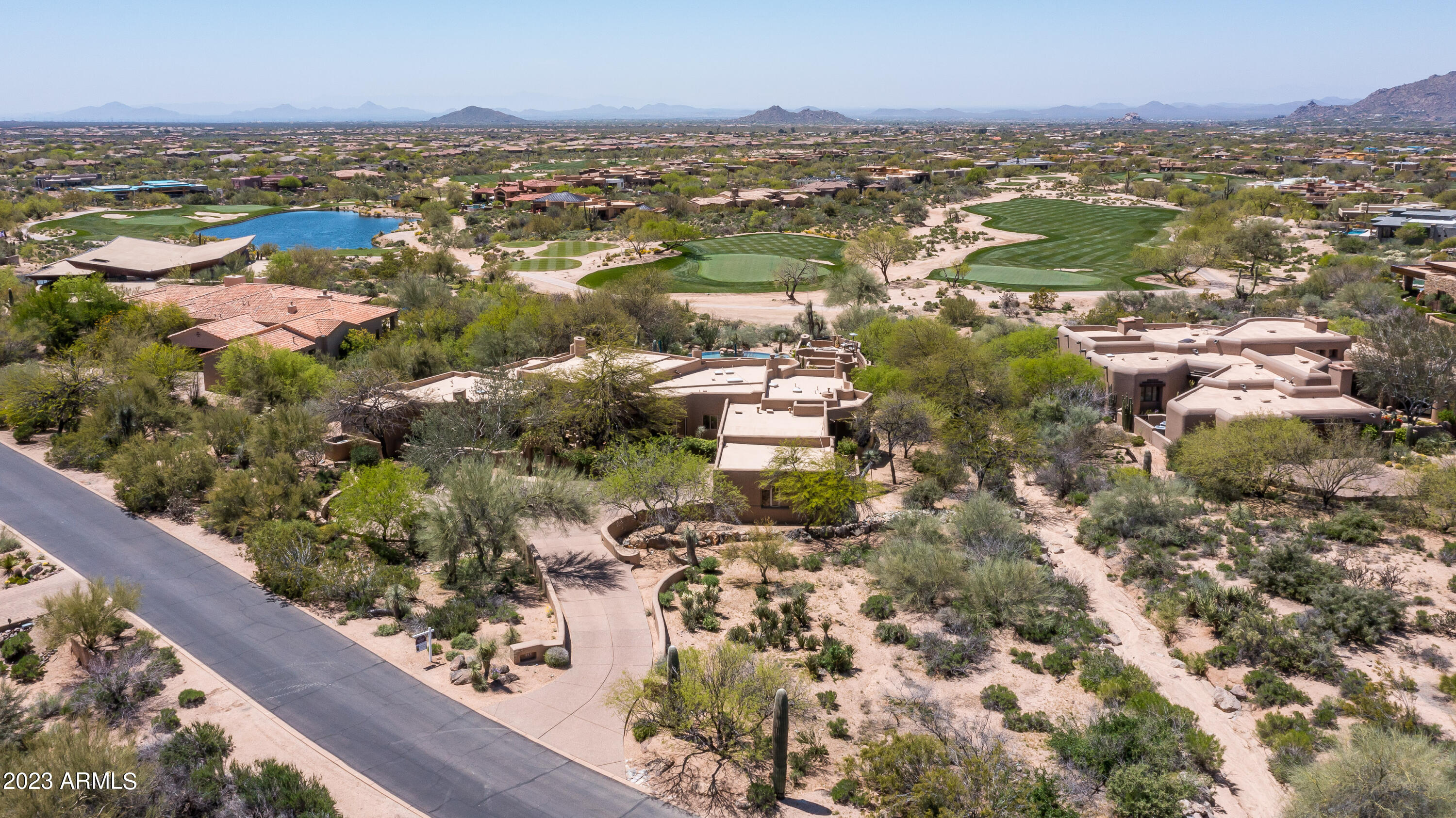DESERT MOUNTAIN - Residential