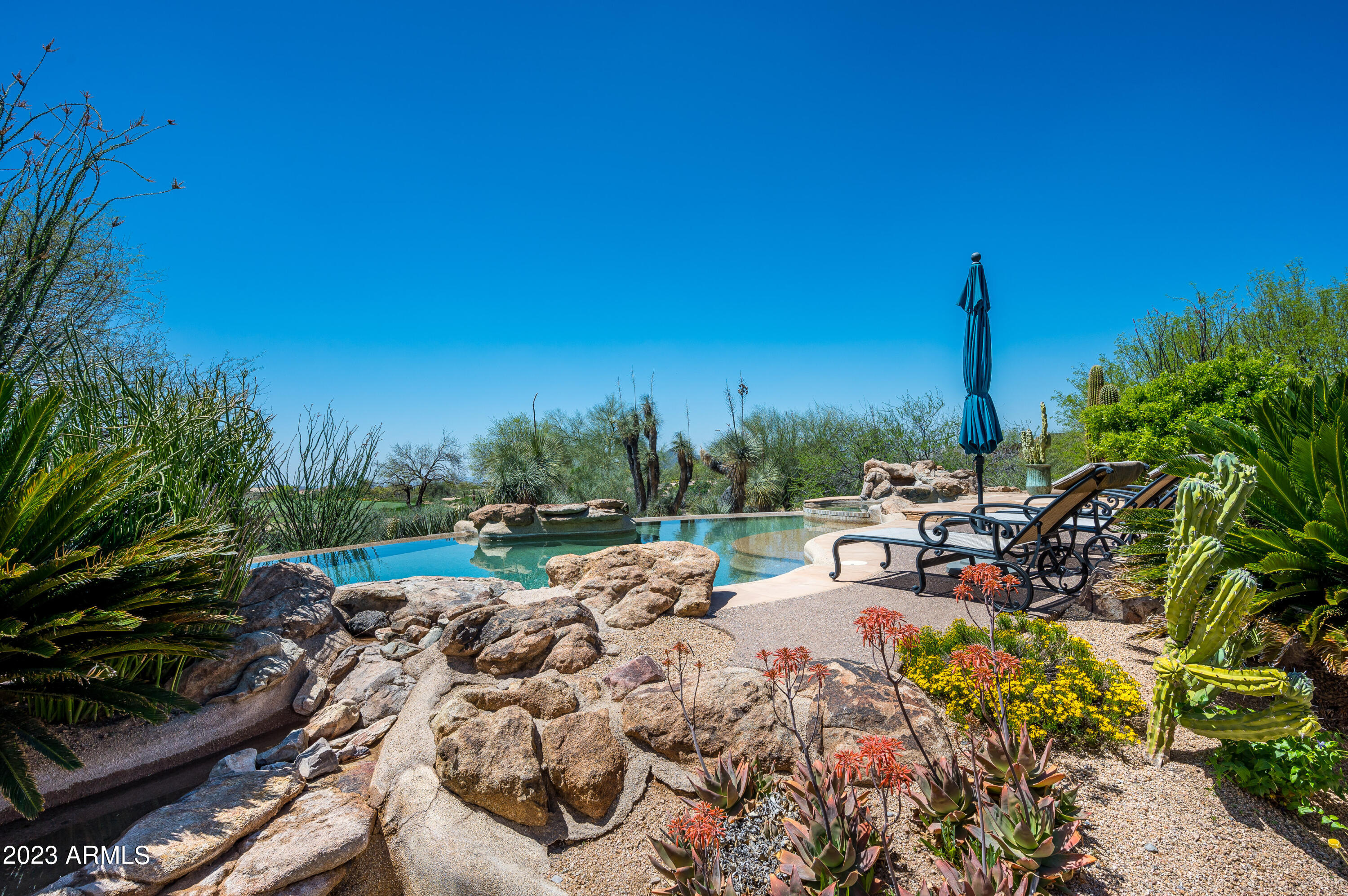 DESERT MOUNTAIN - Residential
