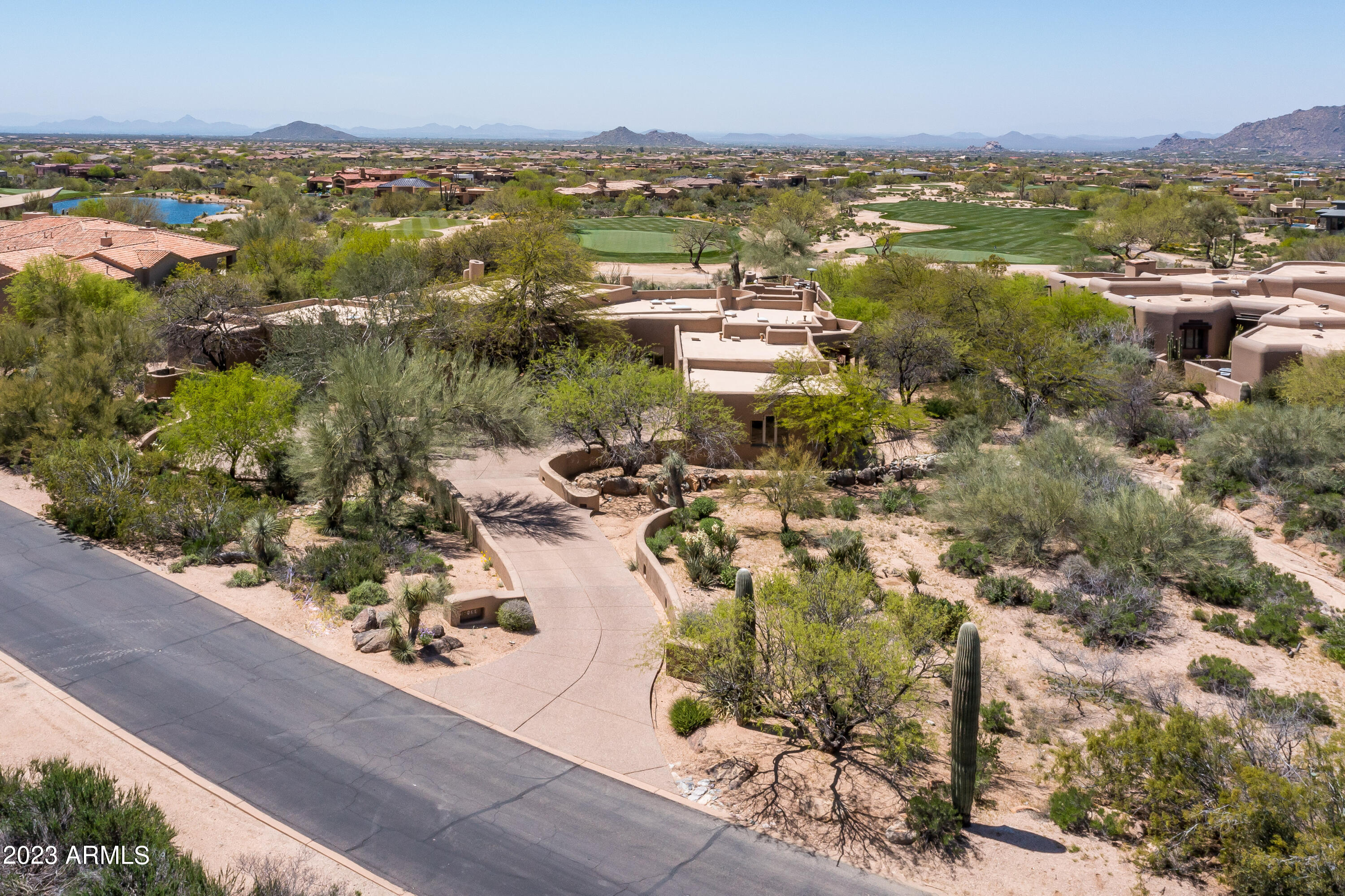 DESERT MOUNTAIN - Residential
