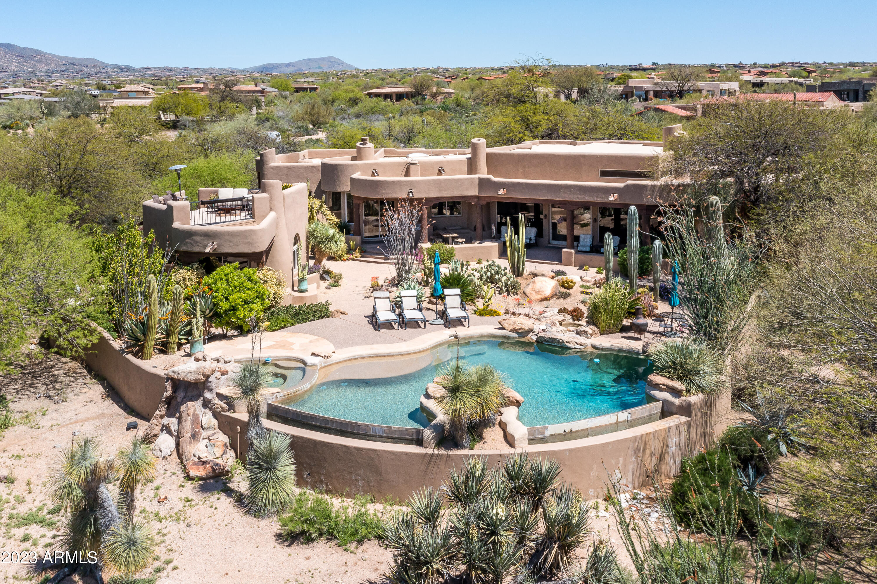 DESERT MOUNTAIN - Residential