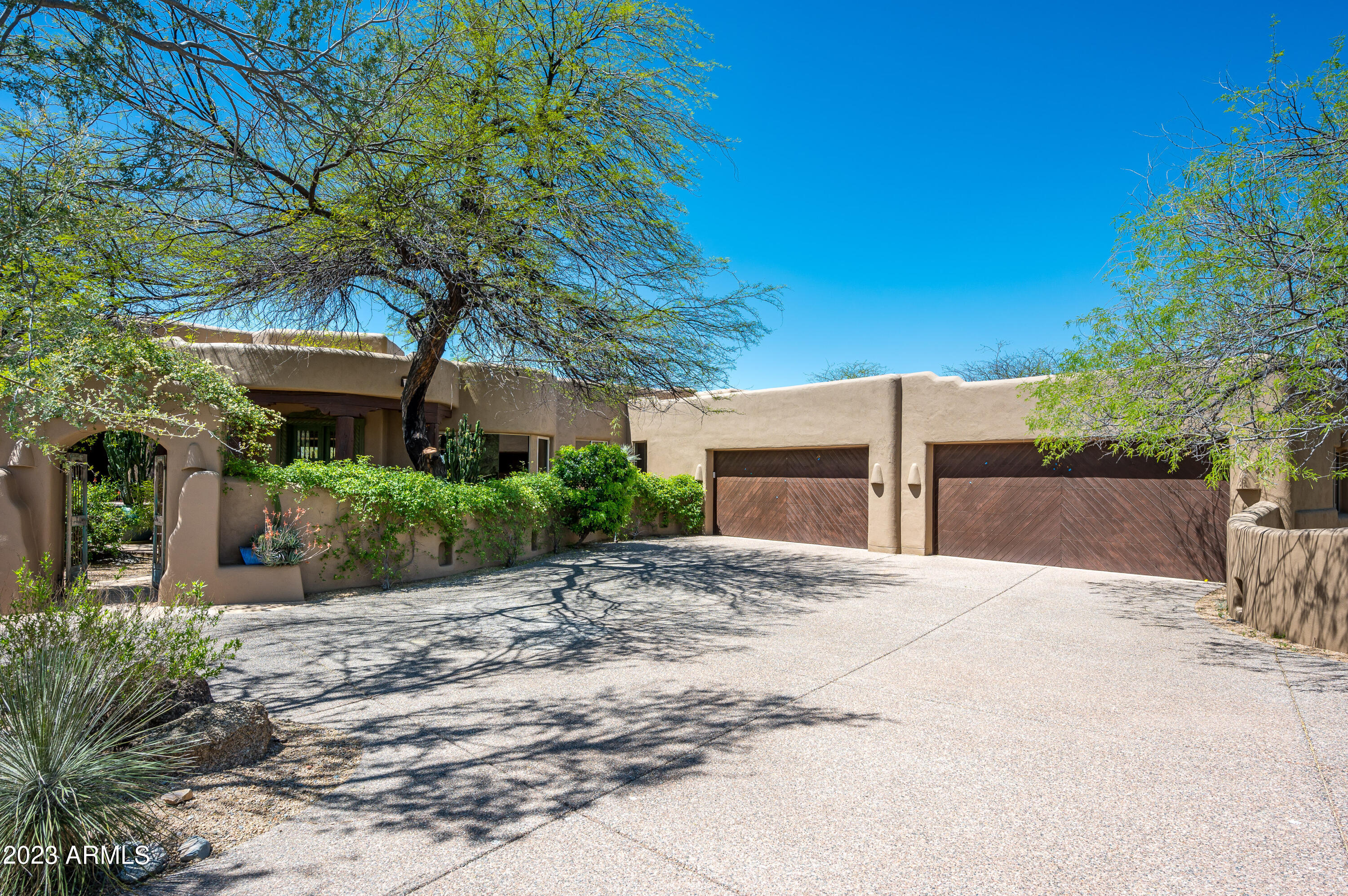 DESERT MOUNTAIN - Residential
