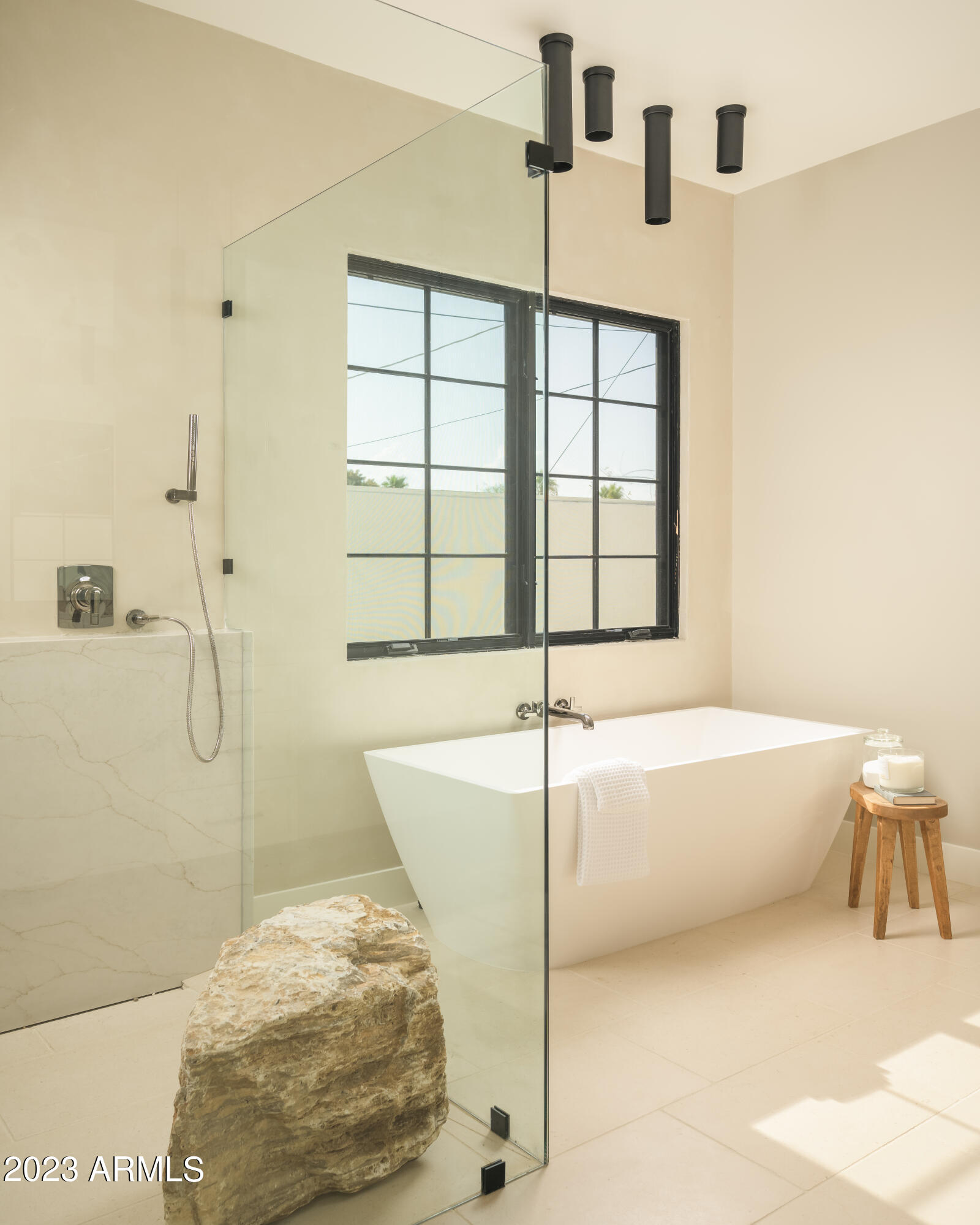 BOB-O-LINK - Residential