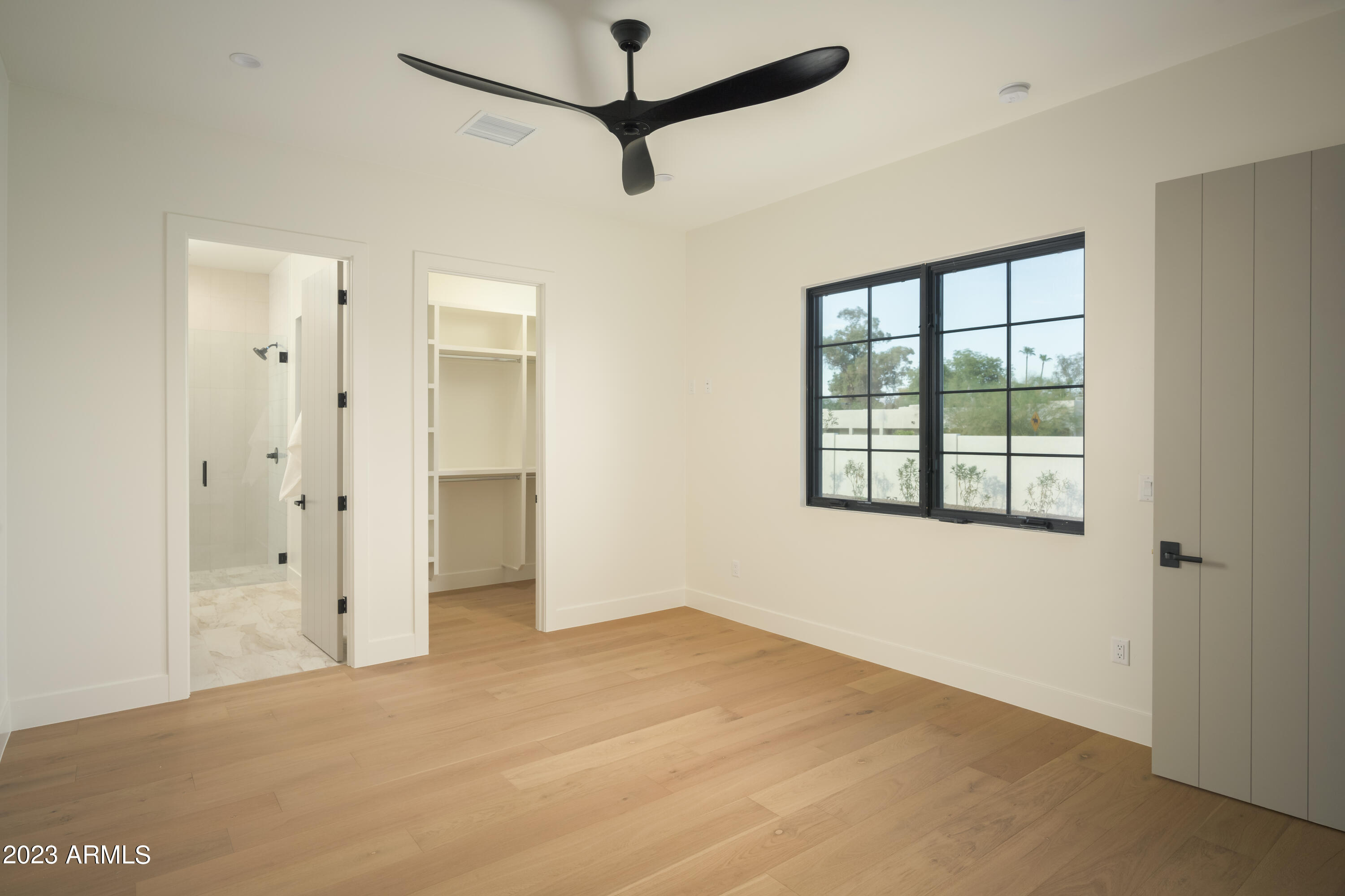 BOB-O-LINK - Residential