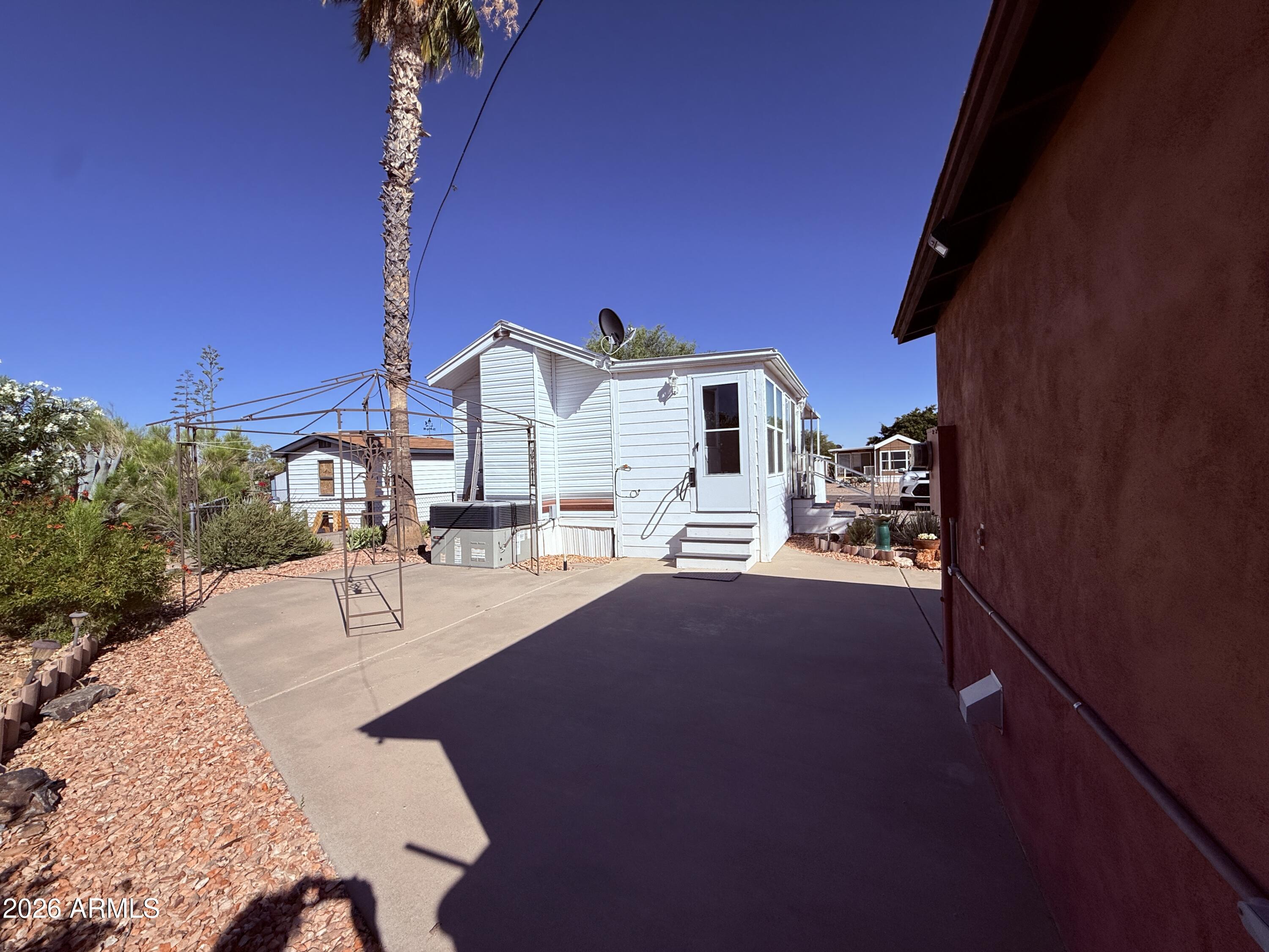 ESCAPEES AT NORTH RANCH - Residential