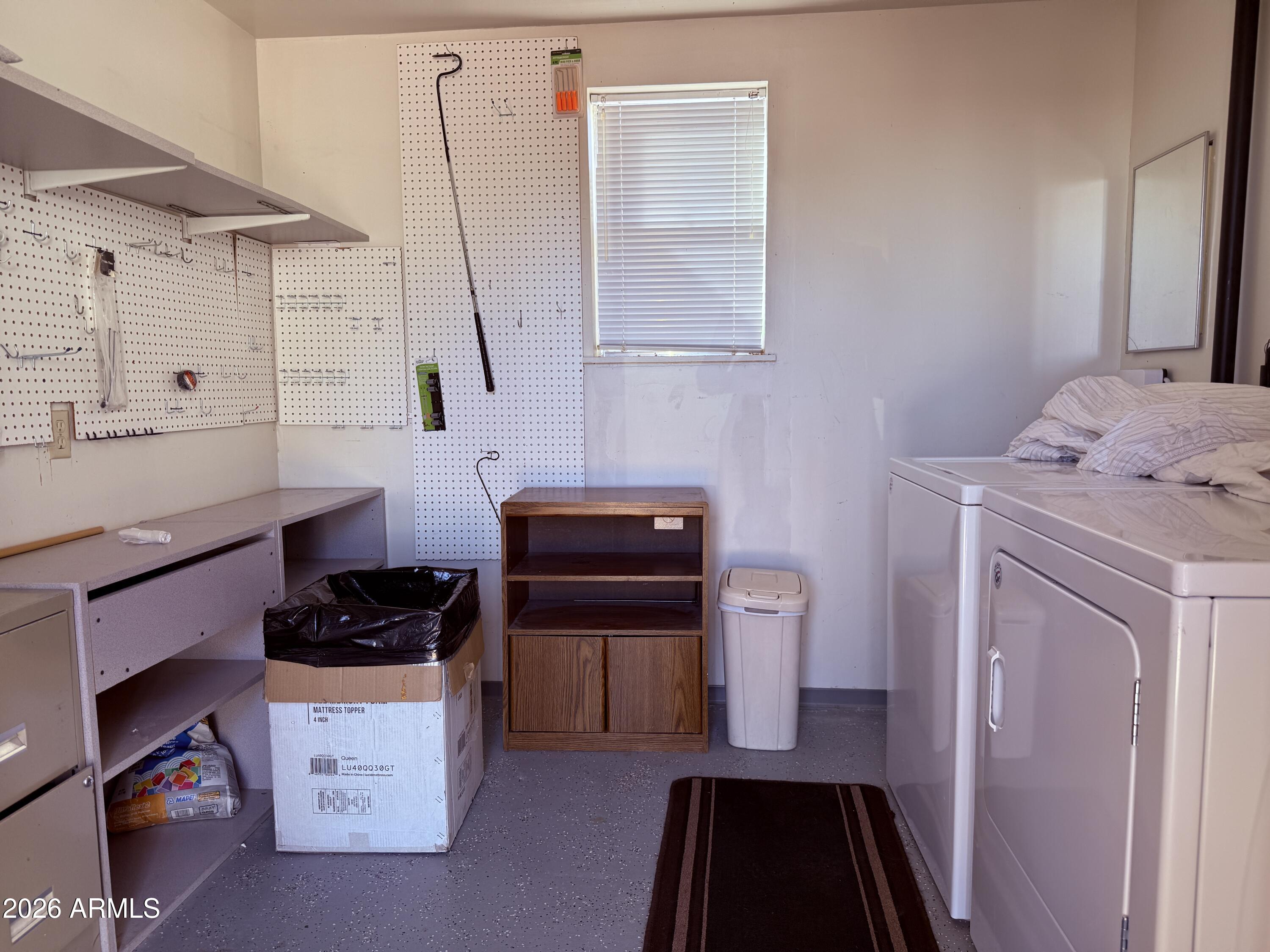 ESCAPEES AT NORTH RANCH - Residential