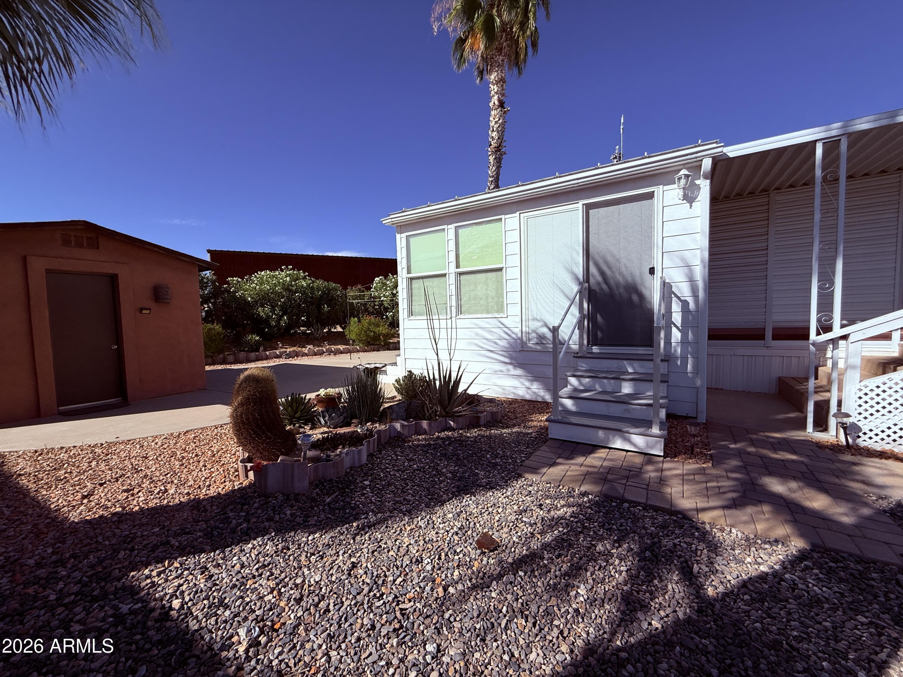 ESCAPEES AT NORTH RANCH - Residential