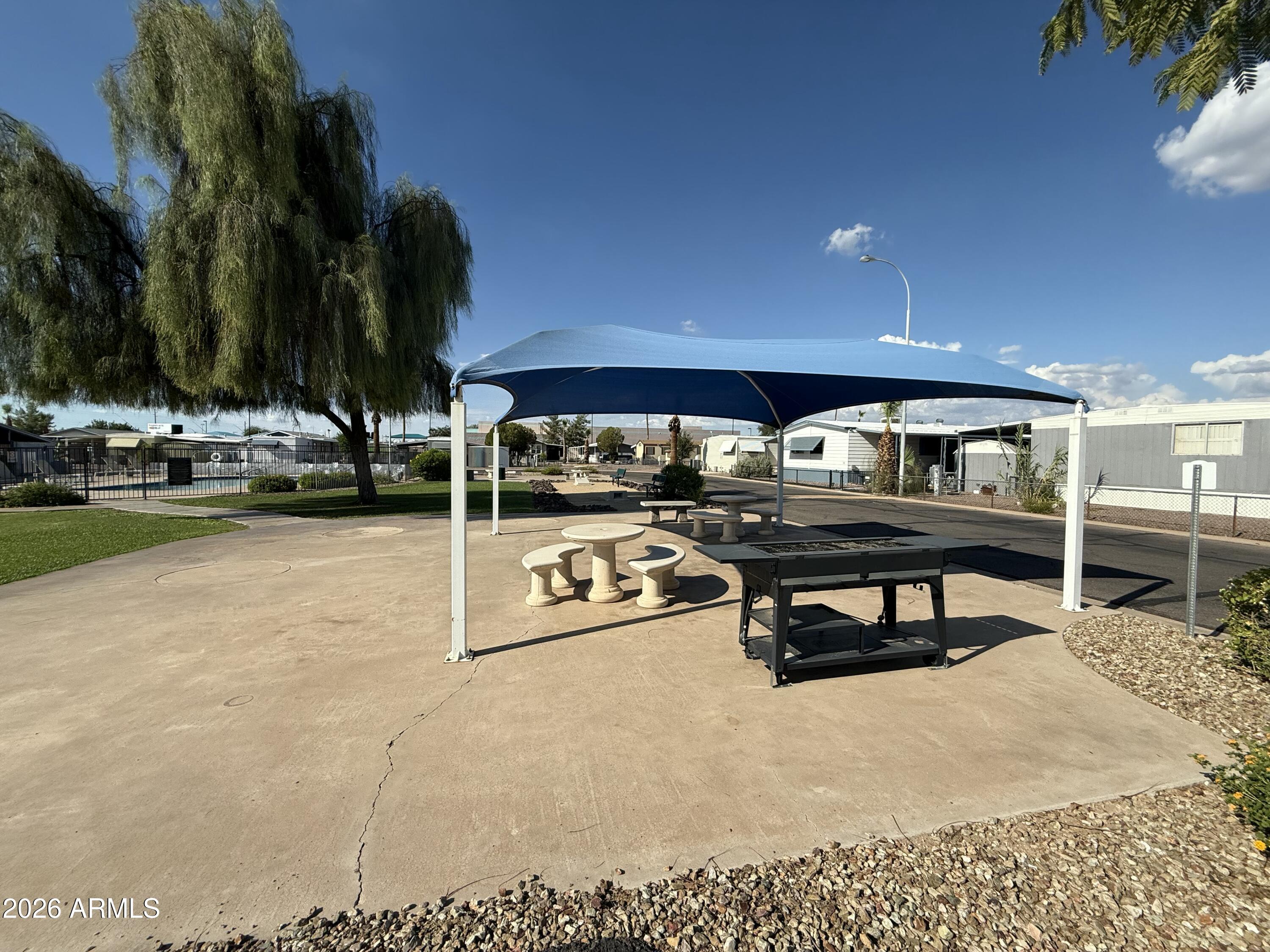 ALMA MEADOWS - Residential