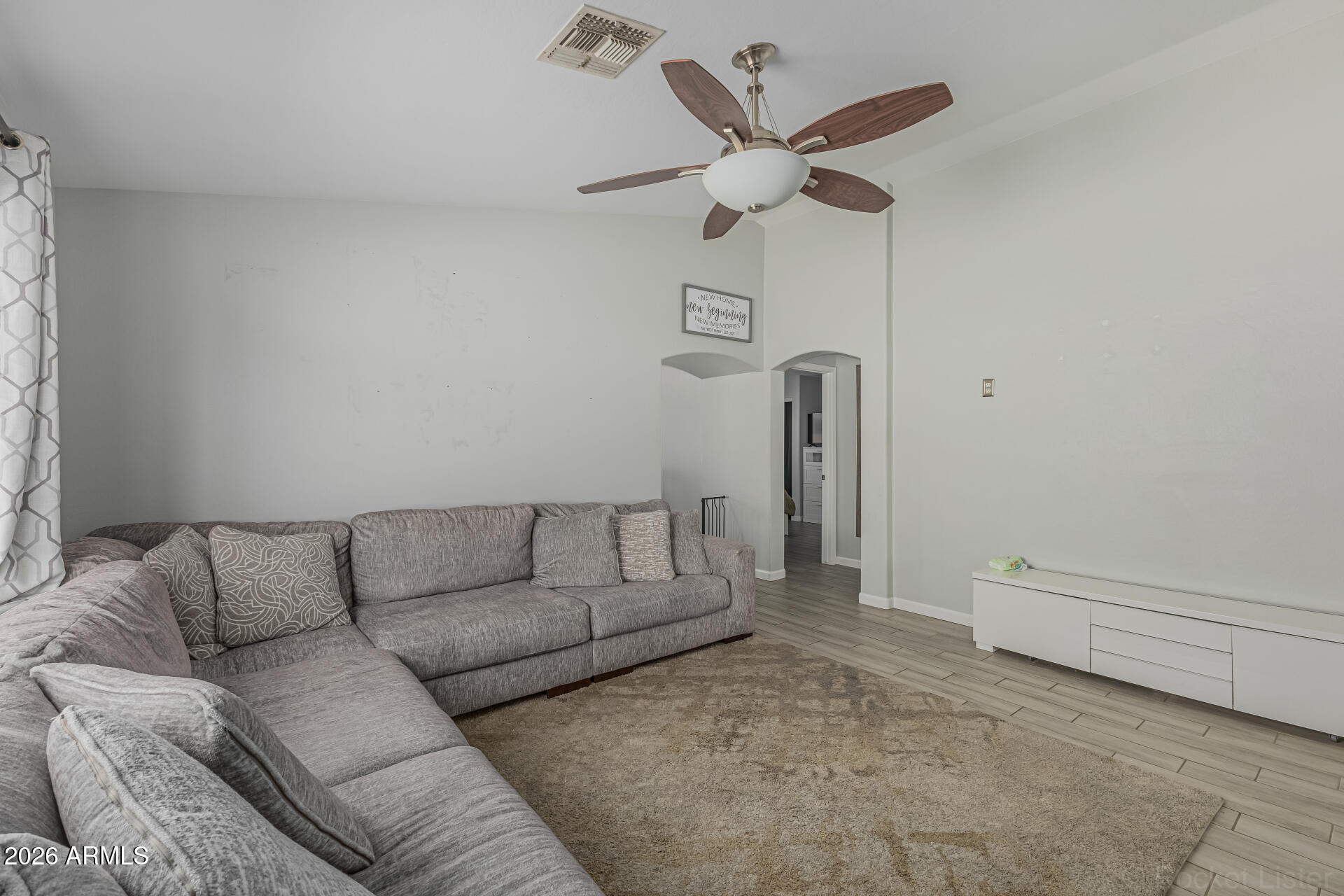 SUNDIAL UNIT 1 - Residential