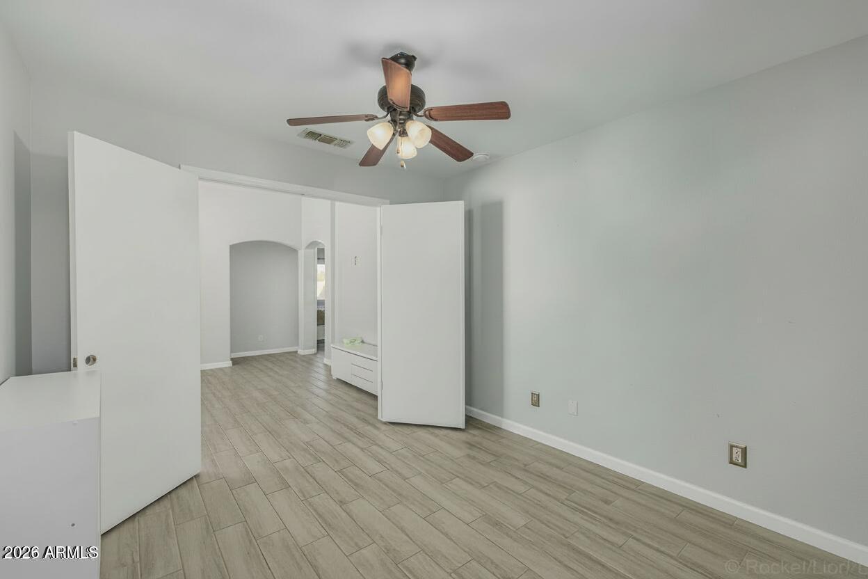 SUNDIAL UNIT 1 - Residential