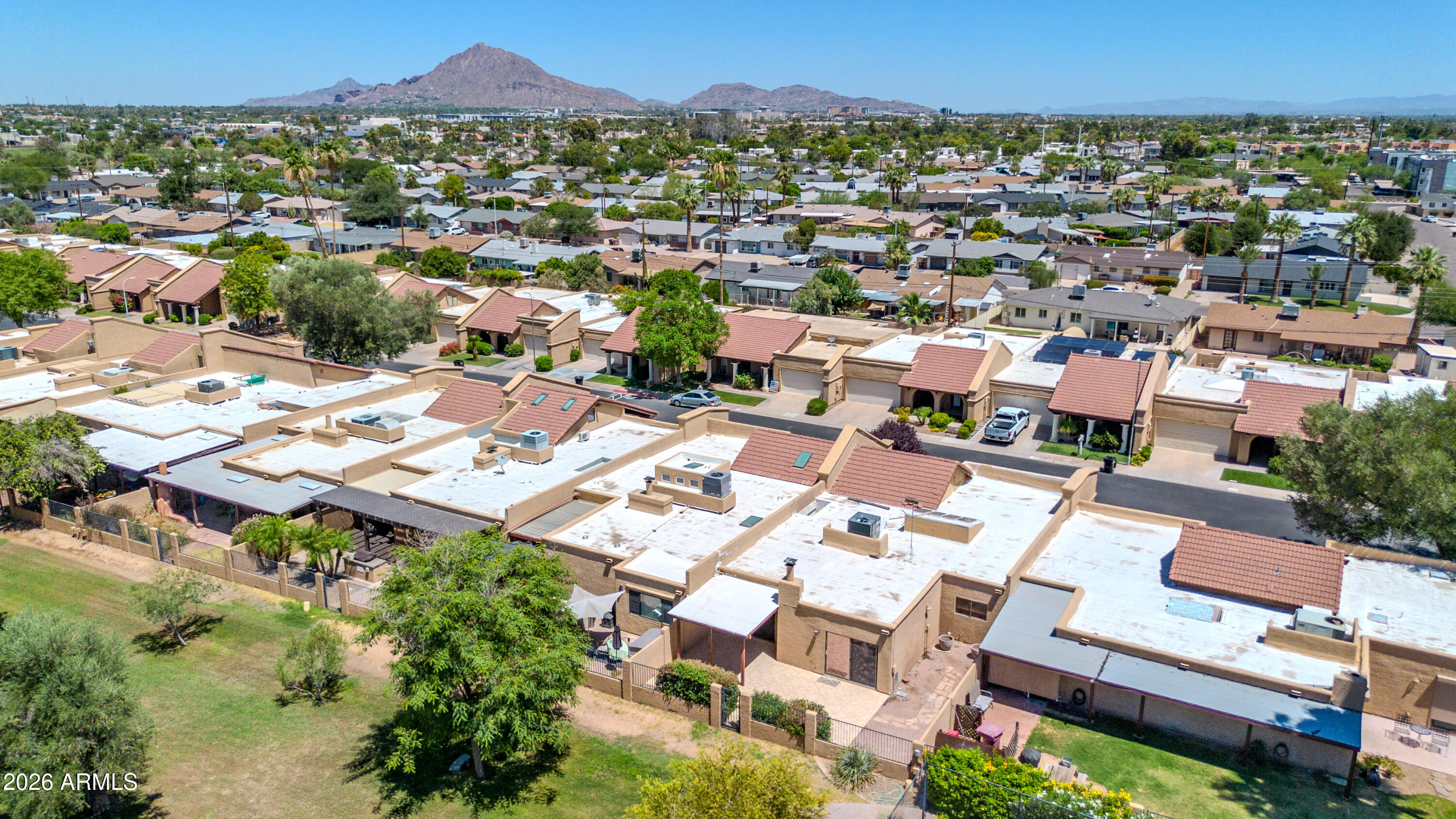 HACIENDA DEL REY - Residential