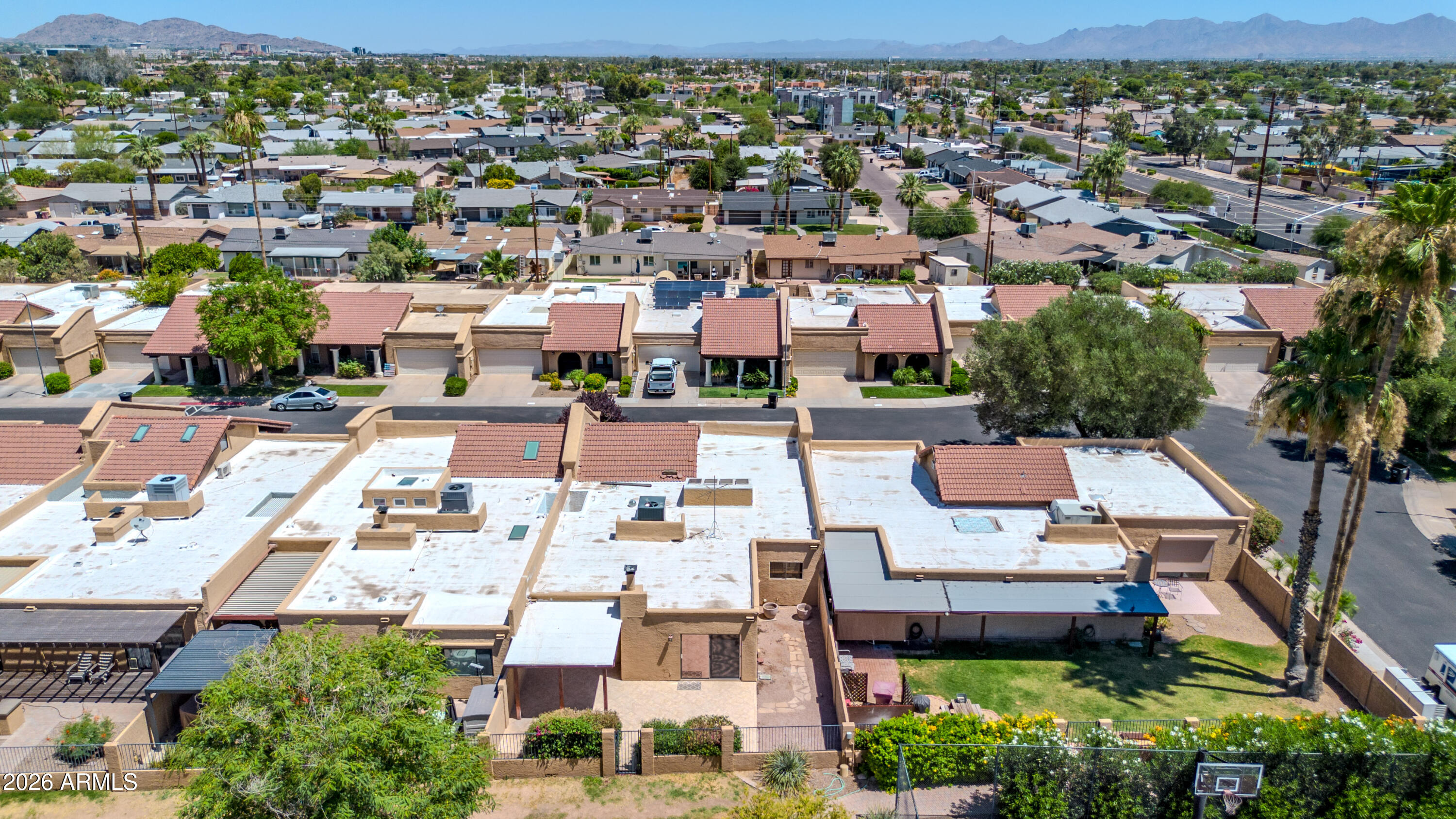 HACIENDA DEL REY - Residential