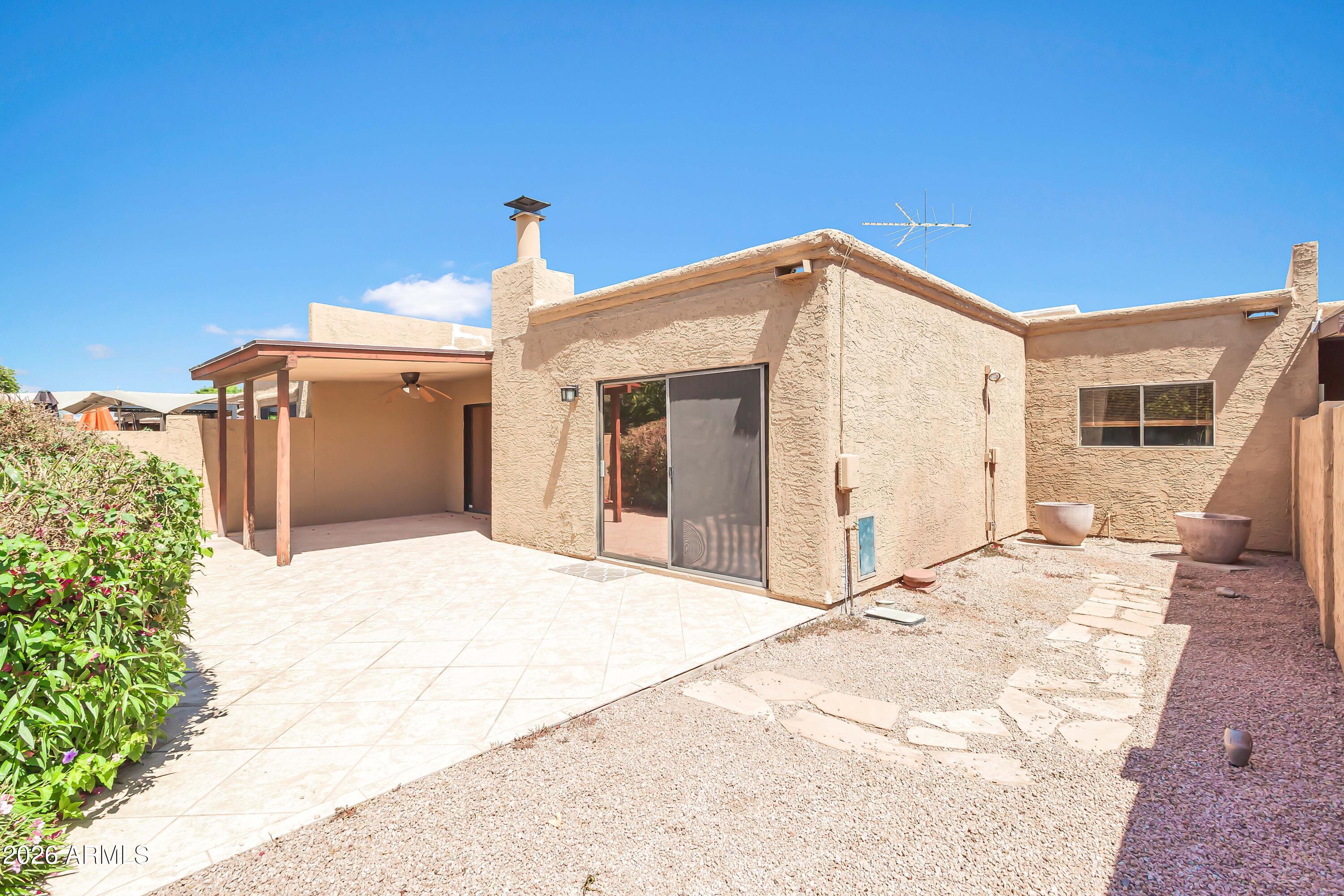 HACIENDA DEL REY - Residential