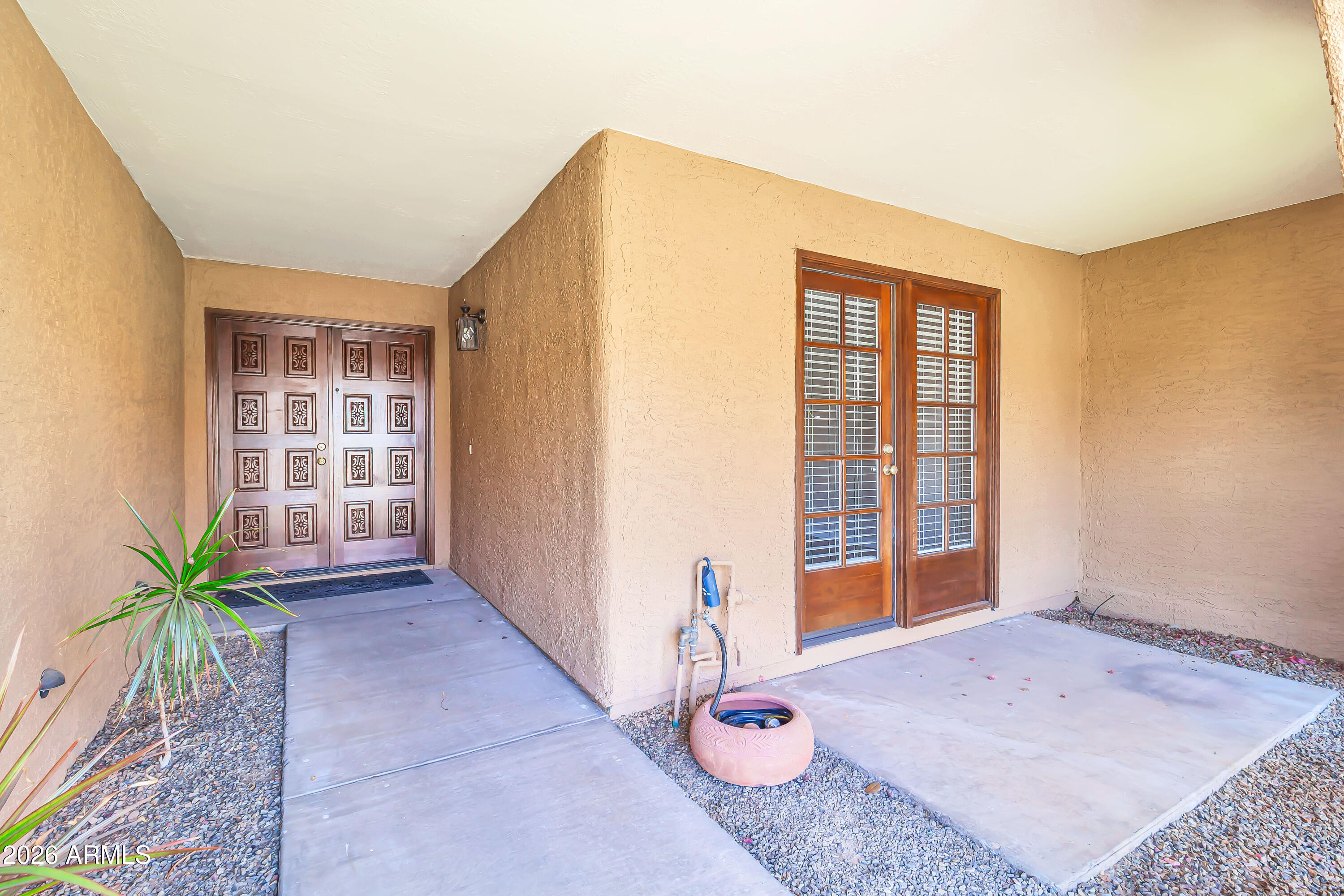 HACIENDA DEL REY - Residential