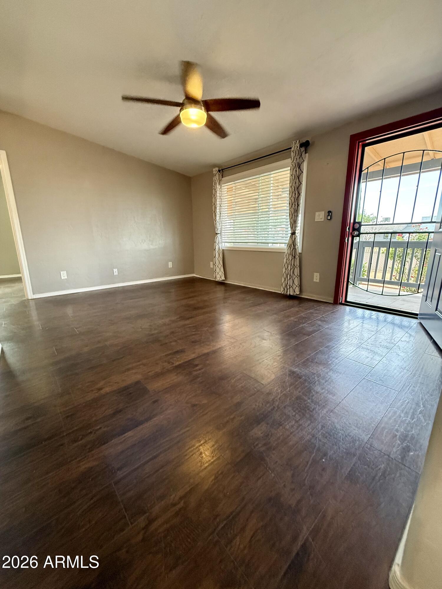 GARDEN CANYON - Residential