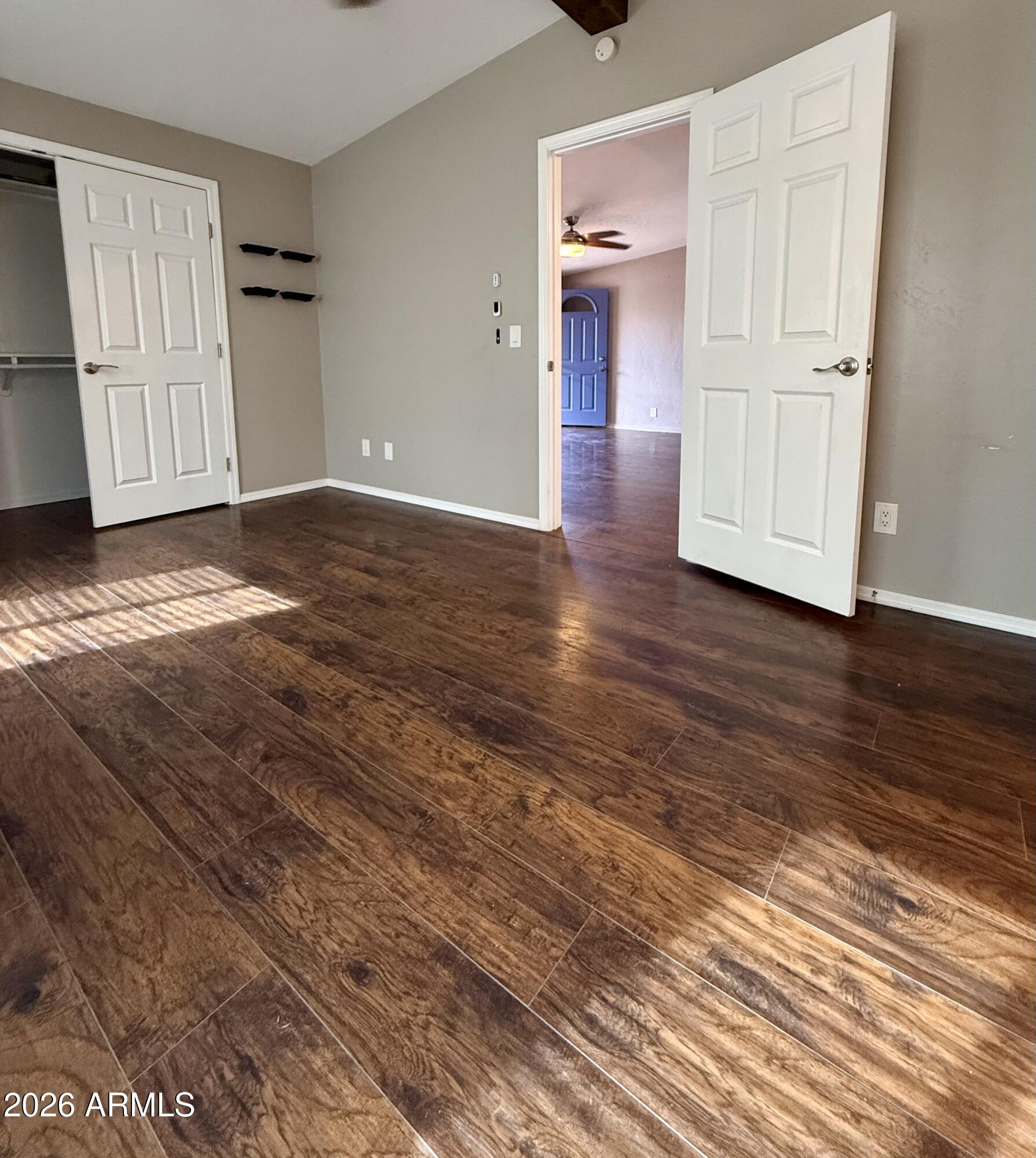GARDEN CANYON - Residential