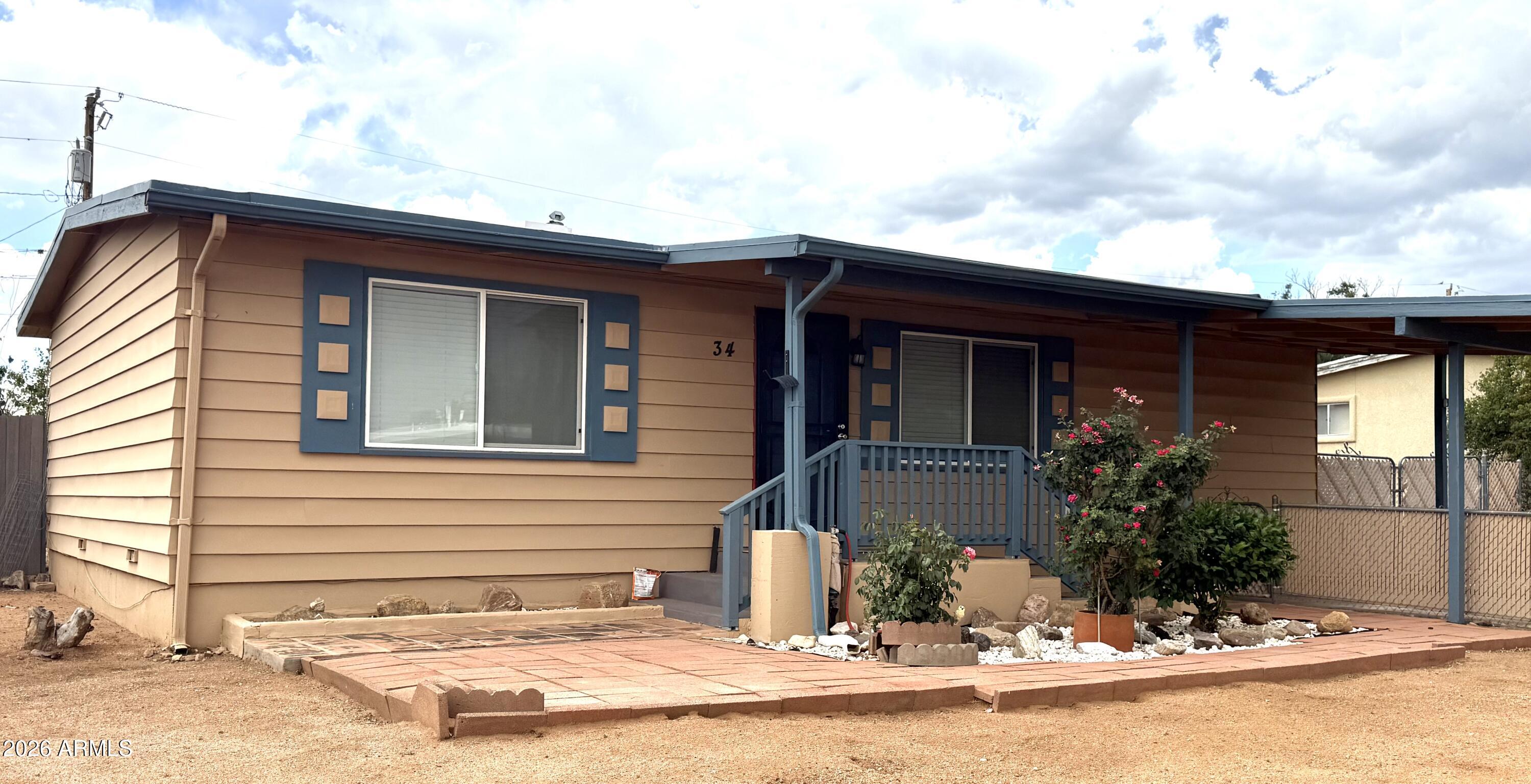 GARDEN CANYON - Residential