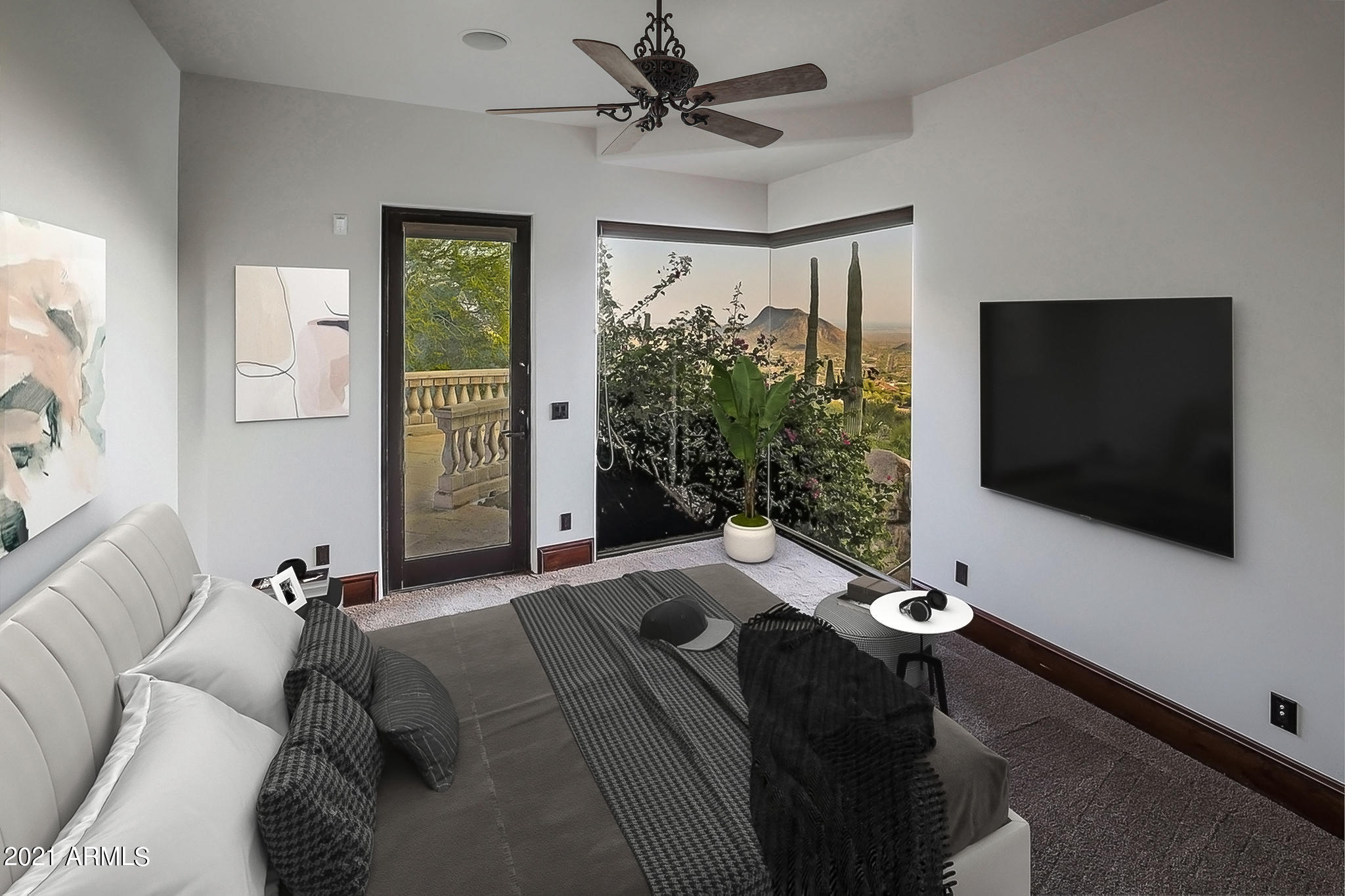 SCOTTSDALE MOUNTAIN - Residential