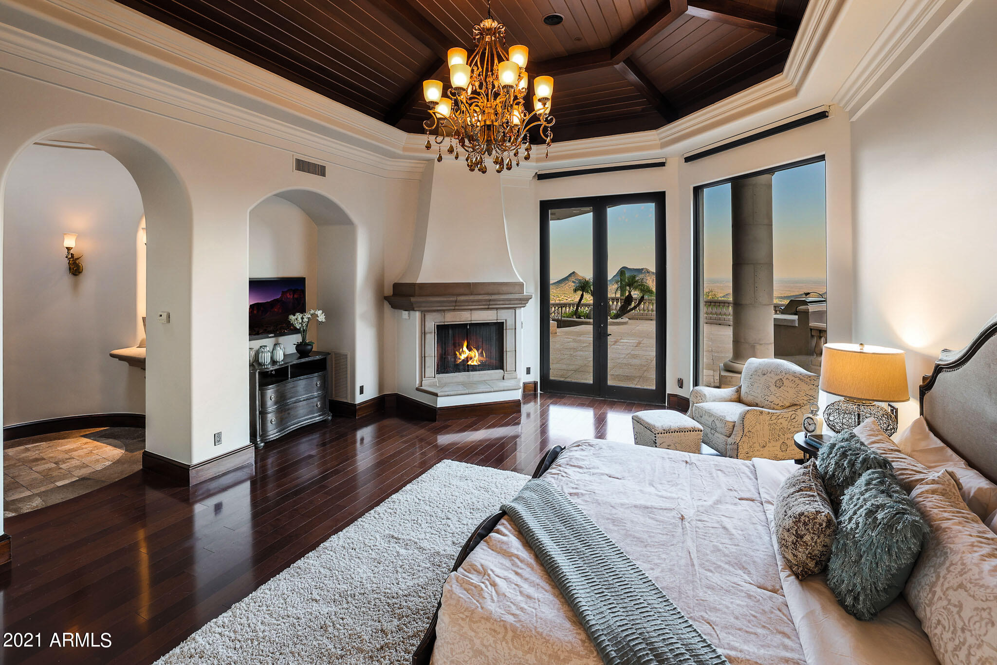 SCOTTSDALE MOUNTAIN - Residential