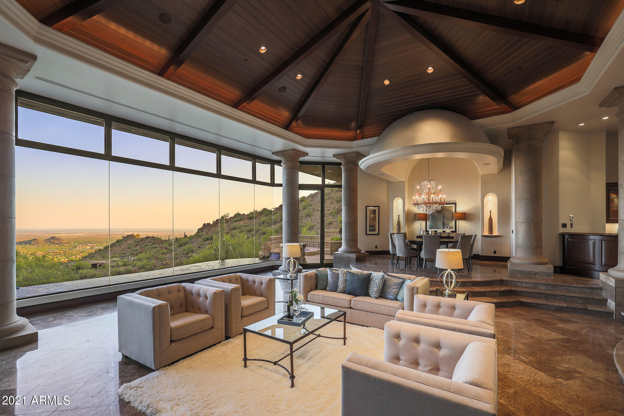 SCOTTSDALE MOUNTAIN - Residential