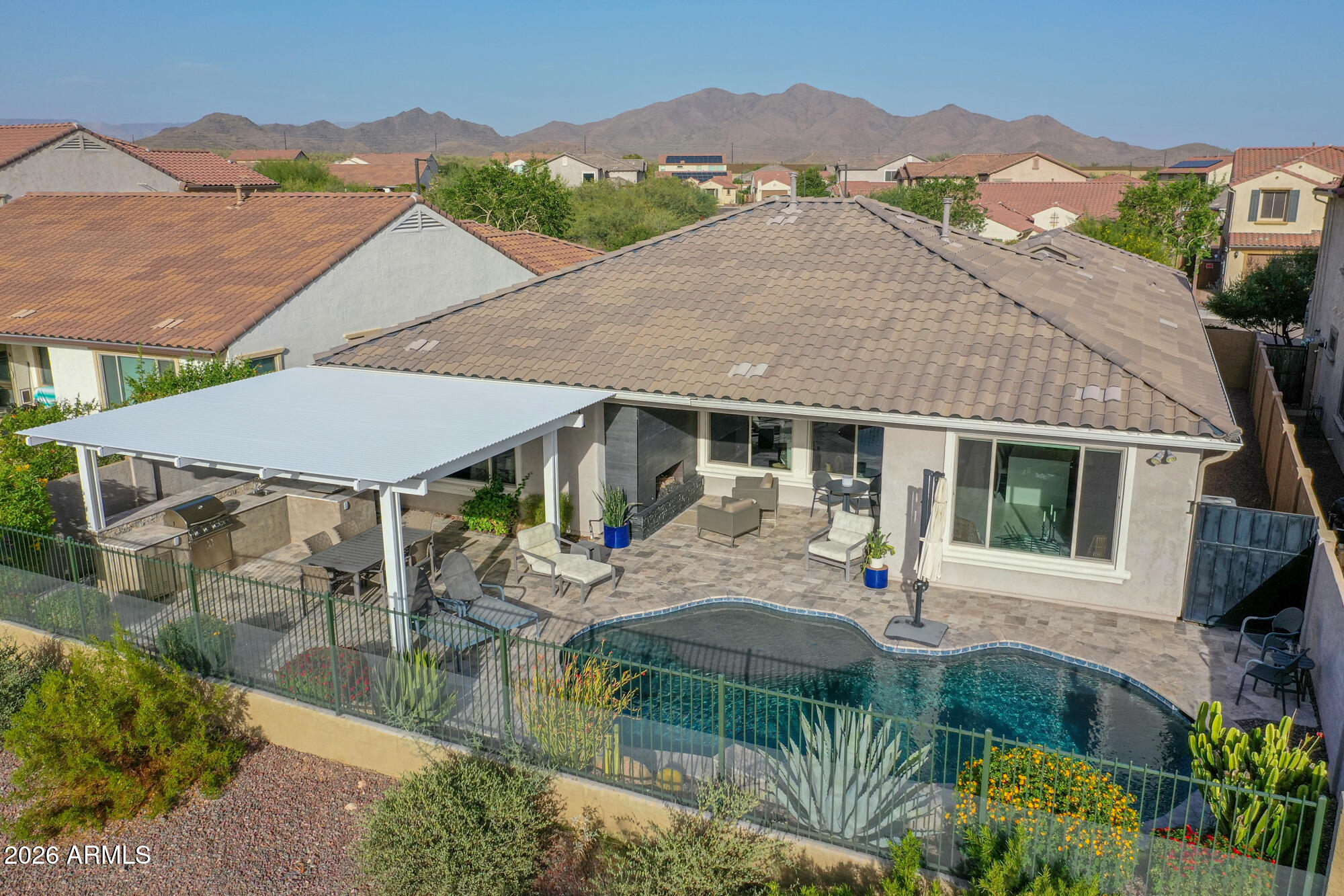 CIRCLE MOUNTAIN RANCH - Residential
