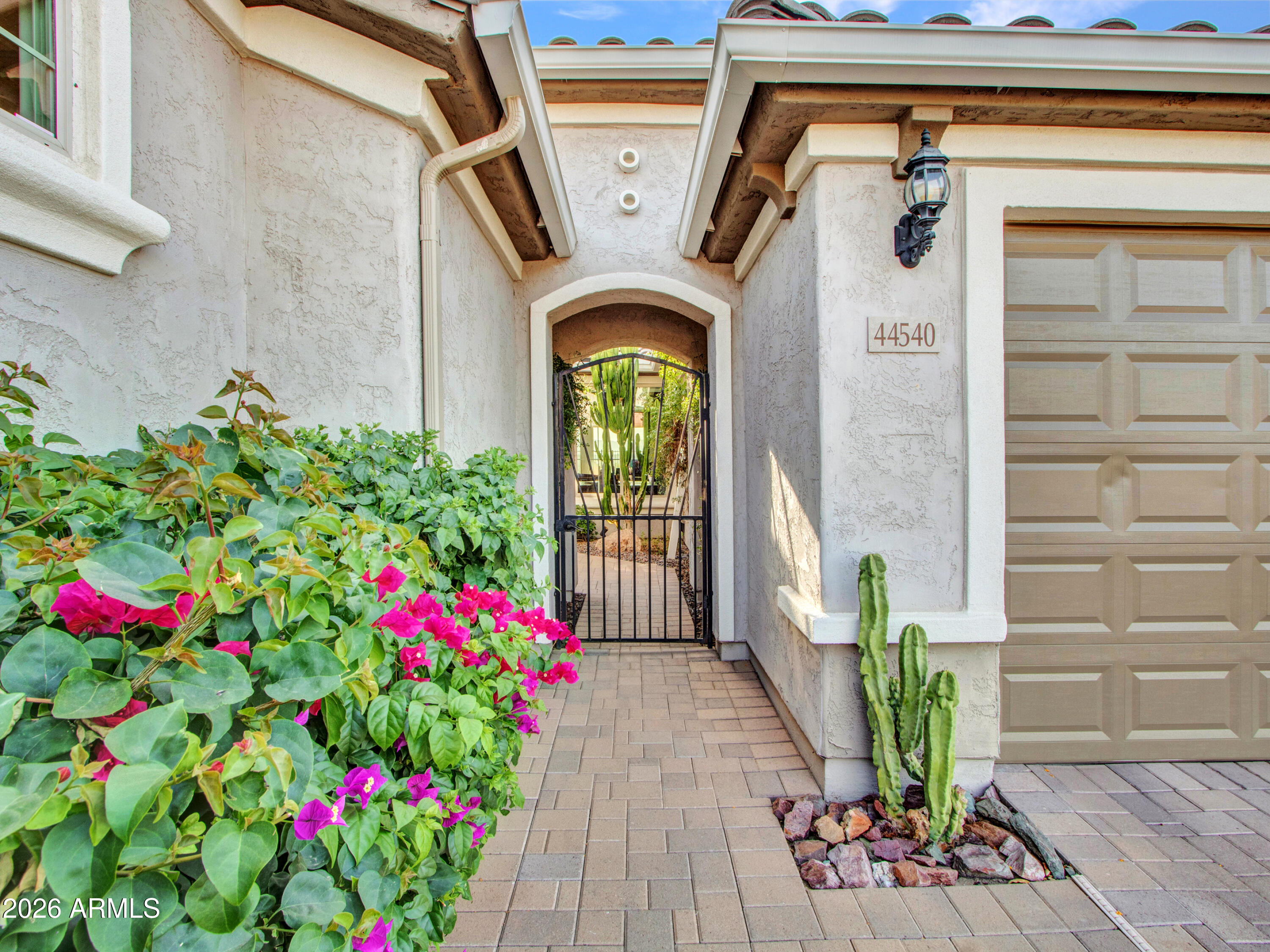 CIRCLE MOUNTAIN RANCH - Residential
