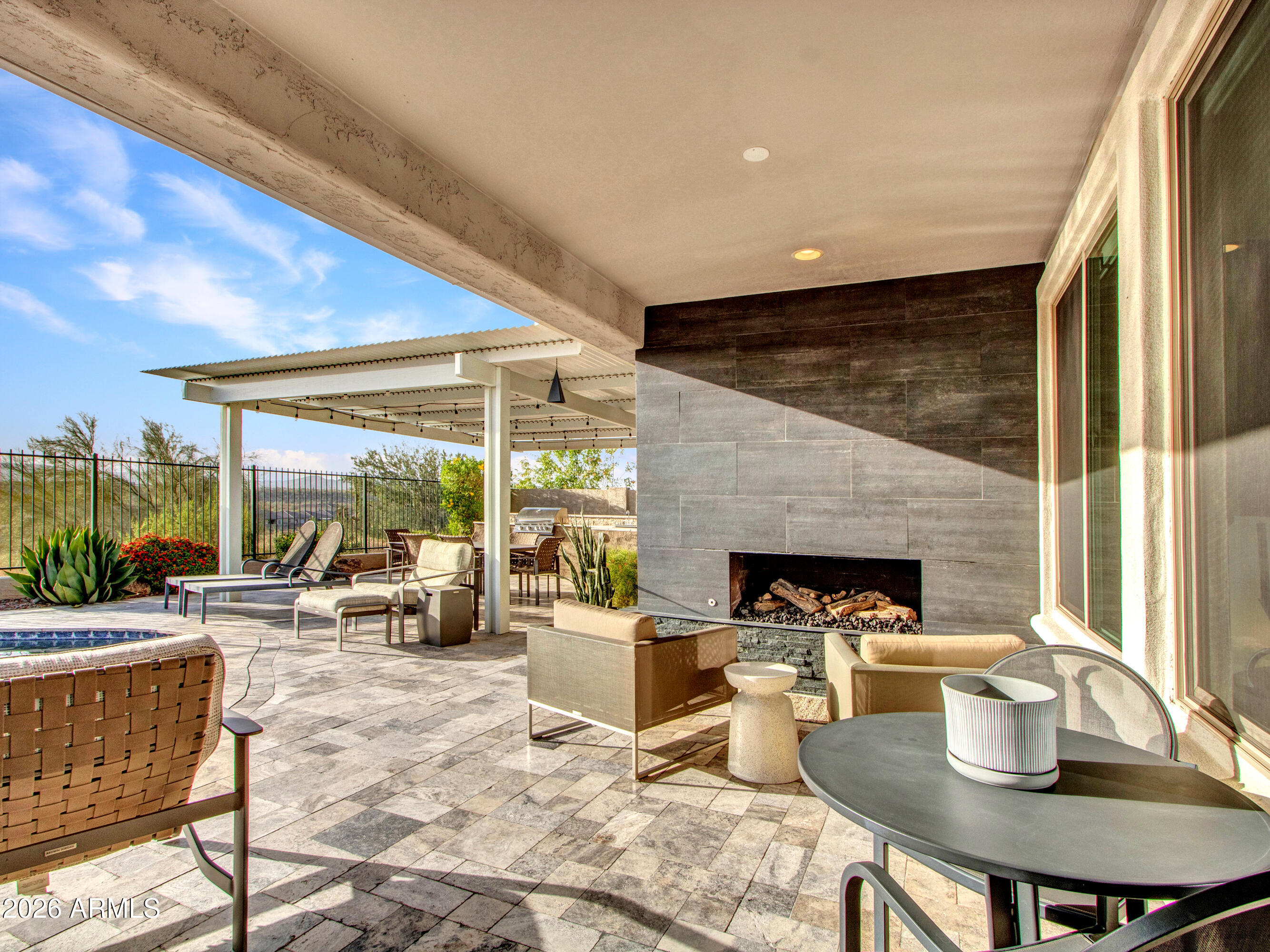 CIRCLE MOUNTAIN RANCH - Residential