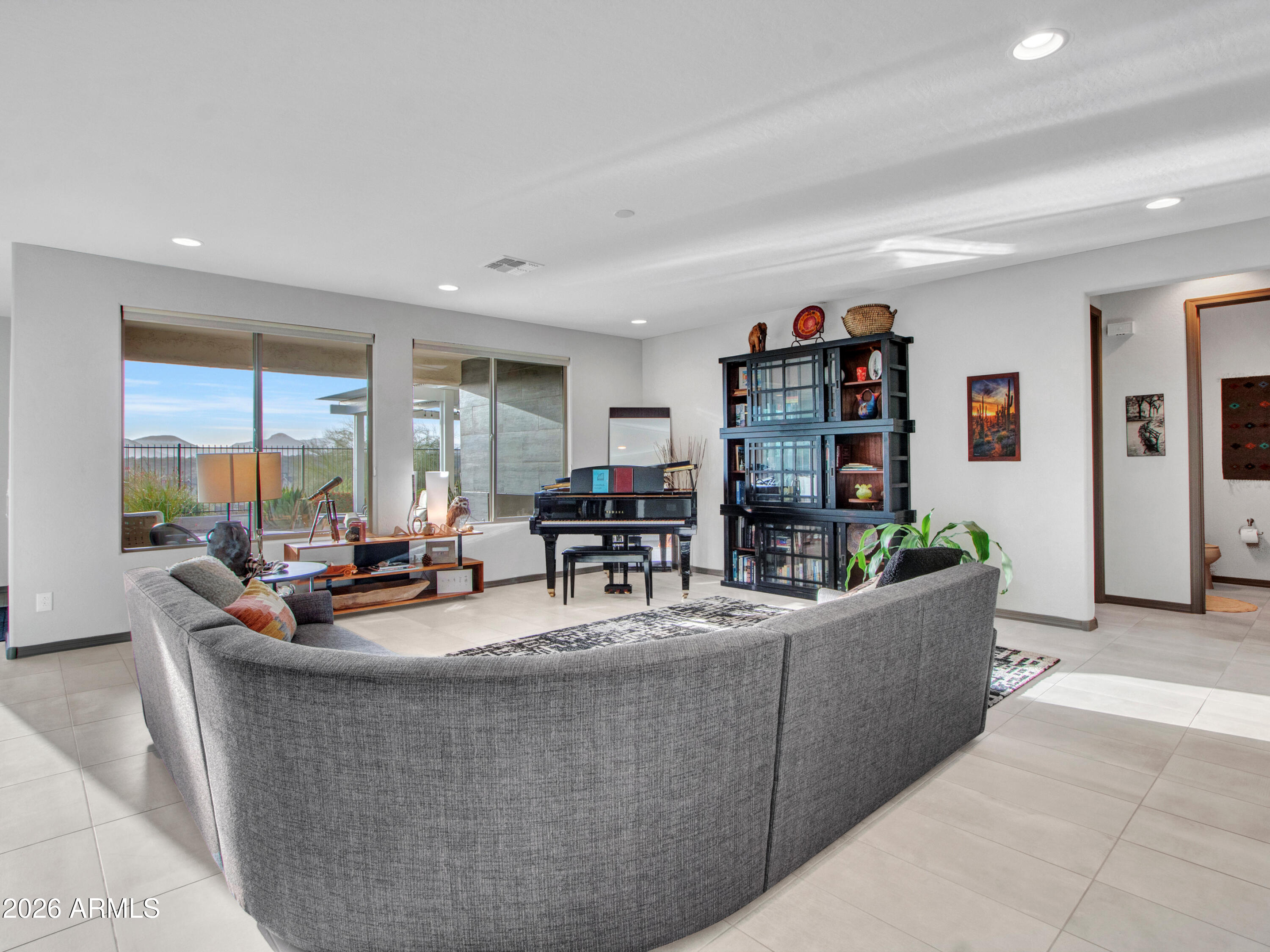 CIRCLE MOUNTAIN RANCH - Residential