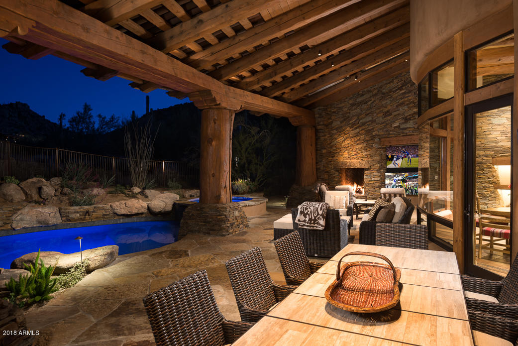 ESTANCIA - Residential