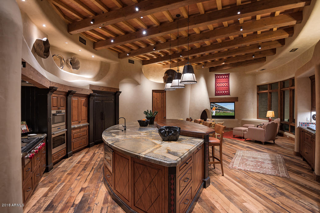 ESTANCIA - Residential