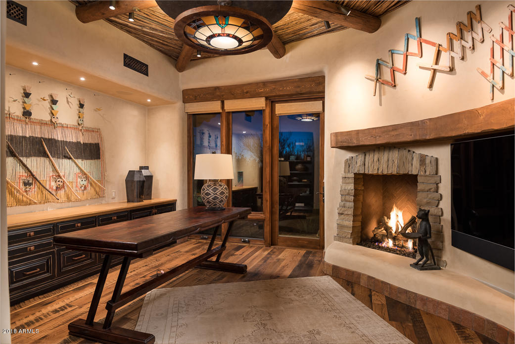 ESTANCIA - Residential