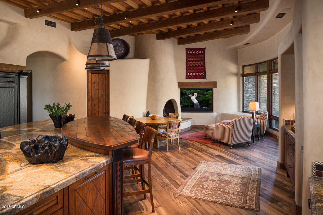 ESTANCIA - Residential